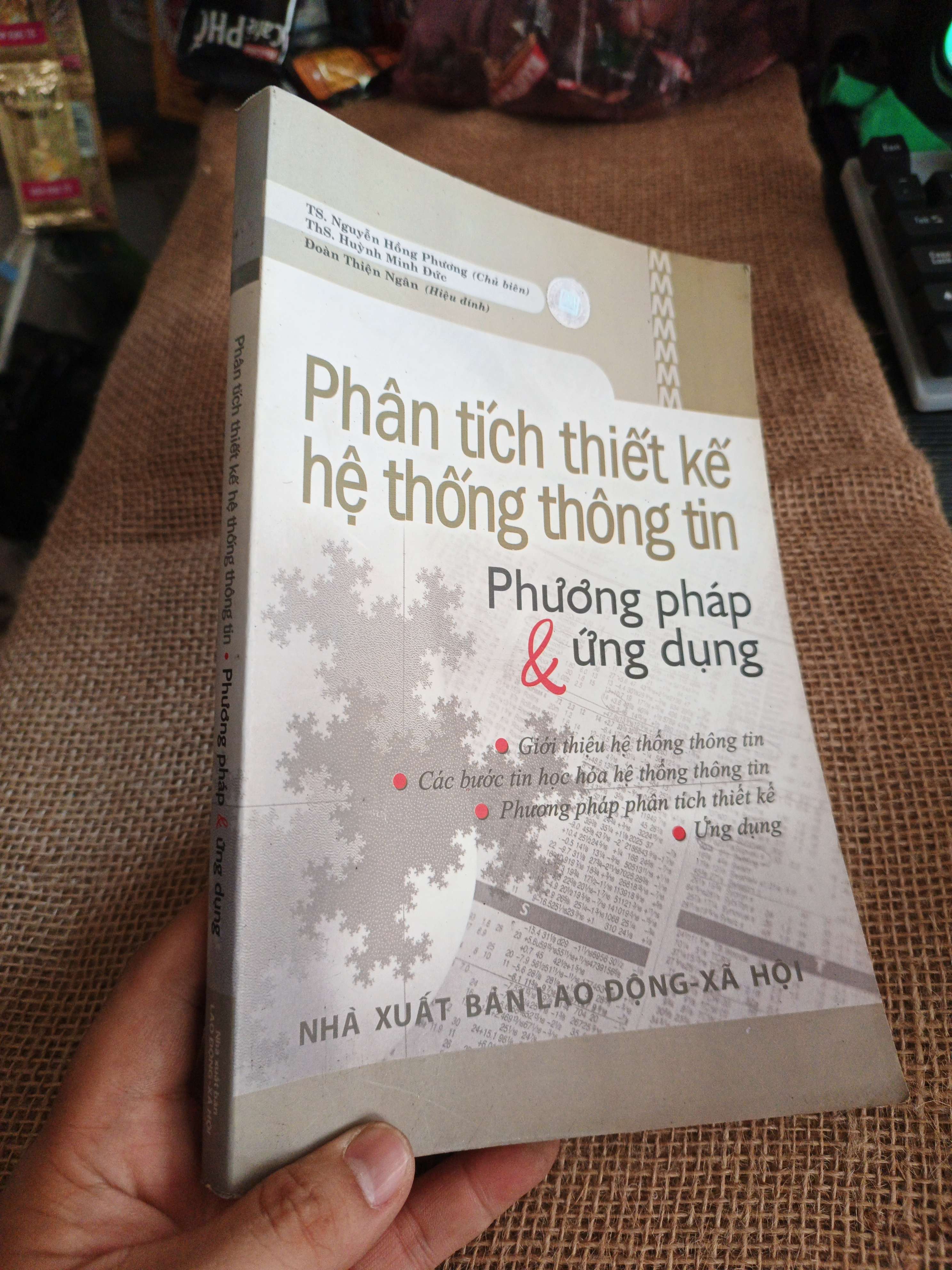Phân tích thiết kế hệ thống thông tin: Phương pháp & Ứng dụng 2008 mới 80% (Sách giáo khoa - giáo trình) HLSC060526 (NSX)