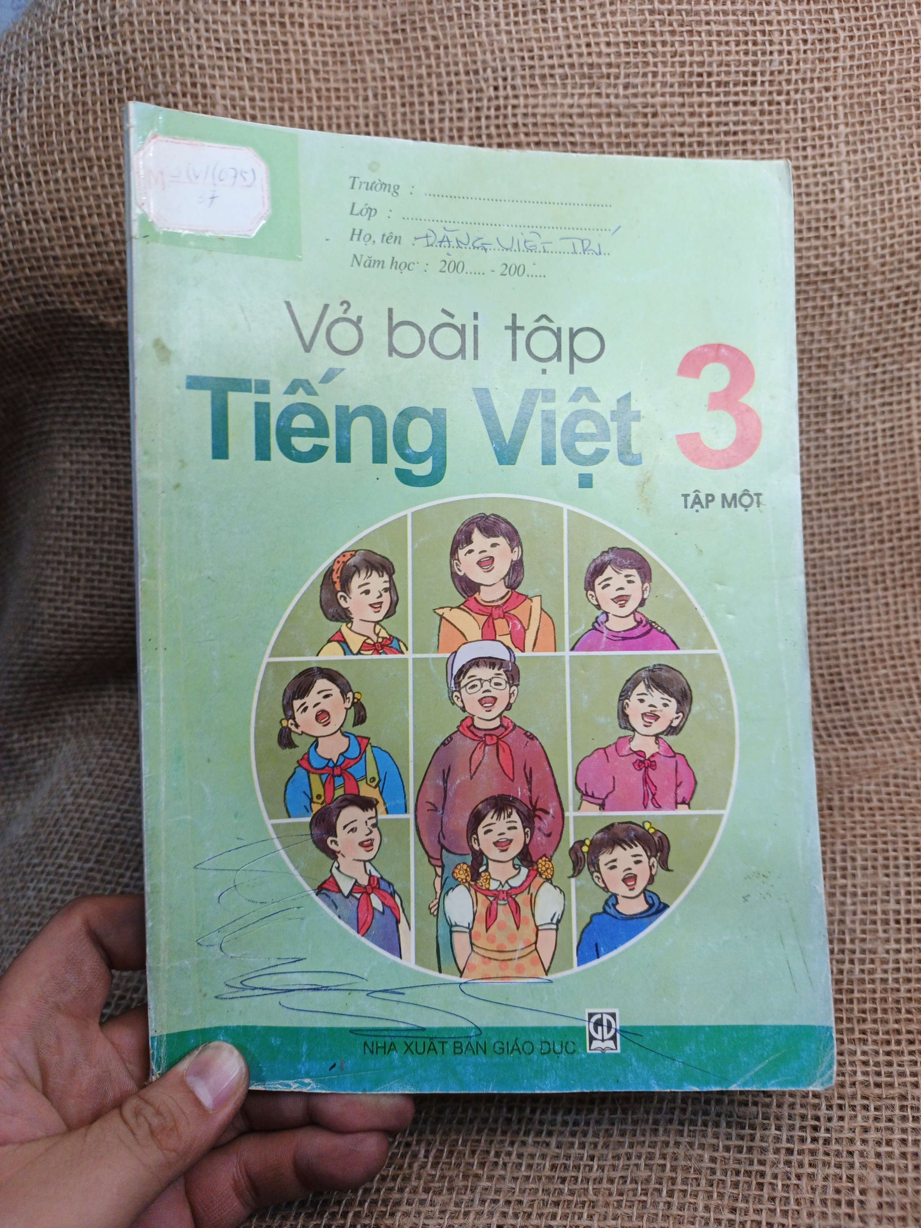 Vở bài tập Tiếng Việt 3 tập một 2006 mới 80% (Sách giáo khoa - giáo trình) HCM060526