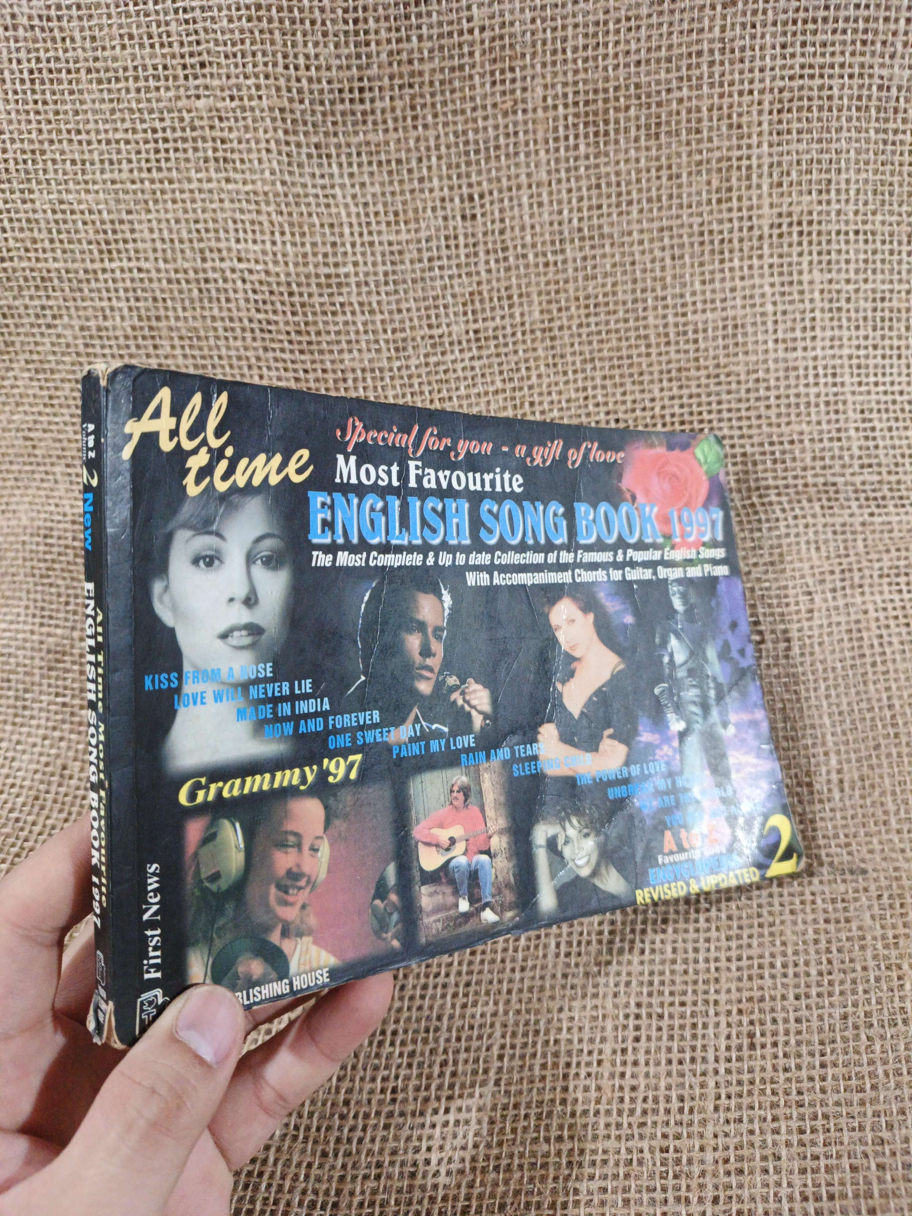 Most favourite English Song Book 1997 1997 mới 80% (Sách ngoại) HCM060526 (NSX)