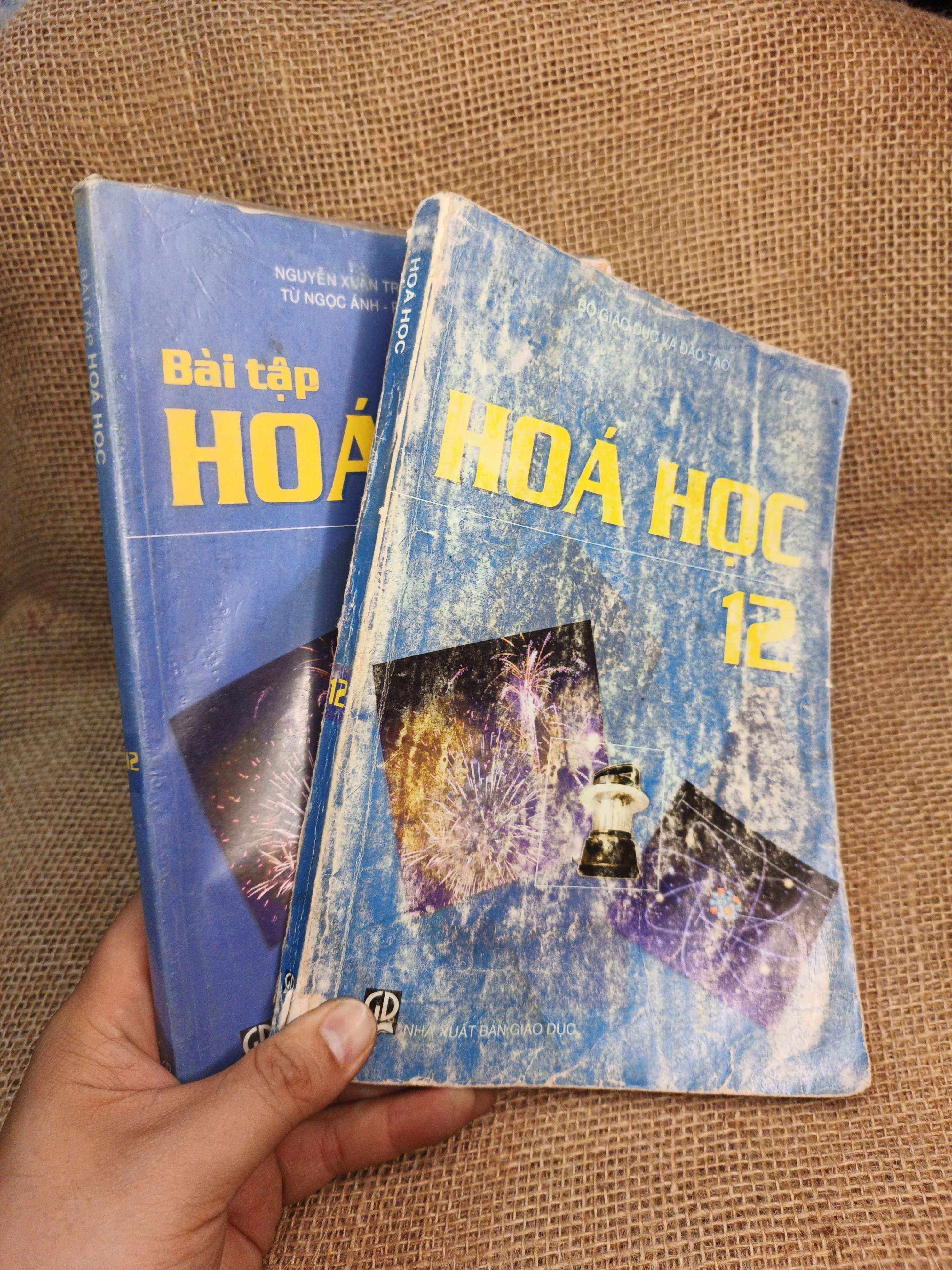 Combo Hoá học và Bài tập Hoá học 12 2008 mới 80% ẫm (Sách giáo khoa - giáo trình) HCM060526