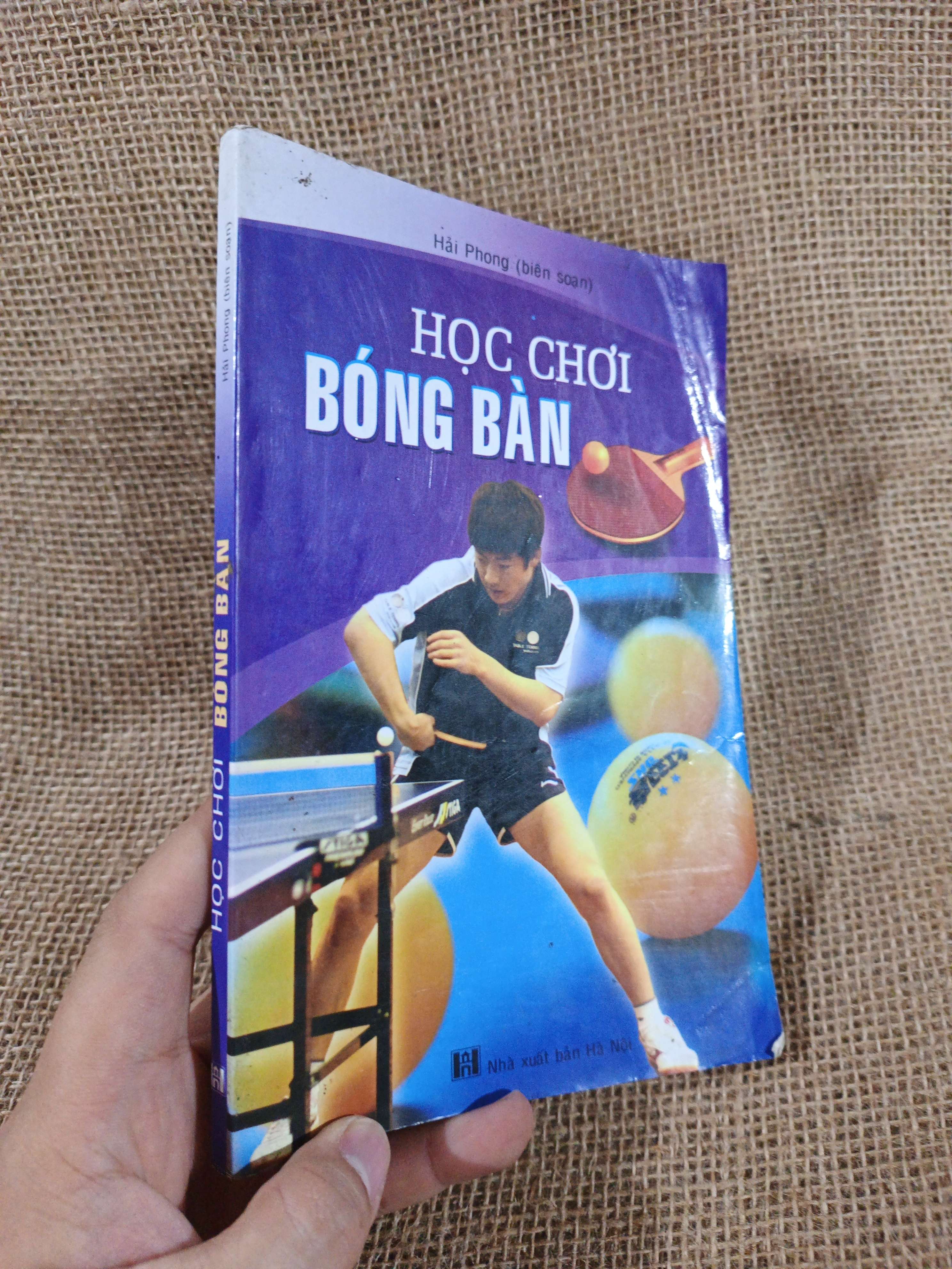 Học chơi bóng bàn 2009 mới 80% (Sách kiến thức tổng hợp) HCM060526