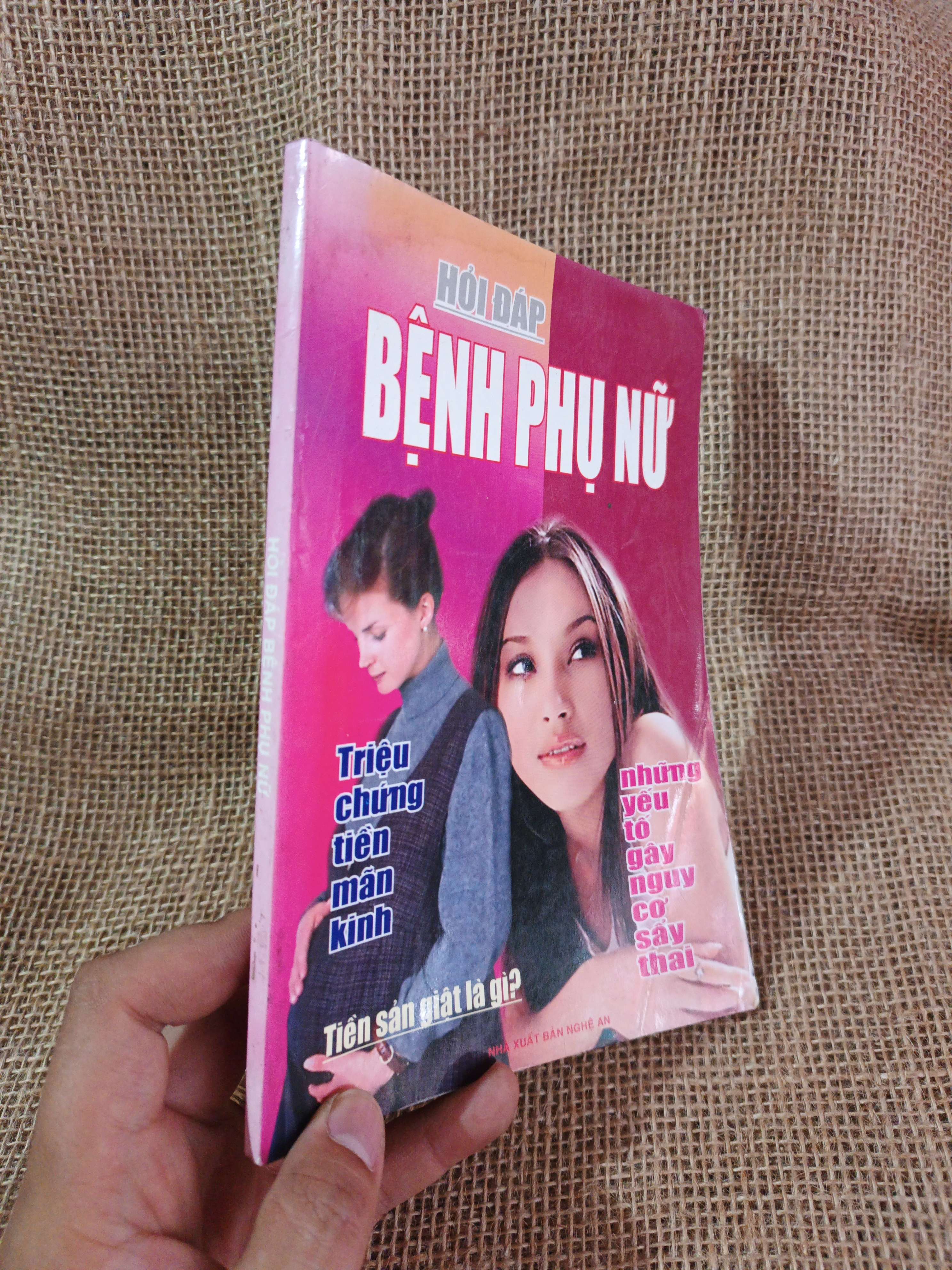 Hỏi đáp bệnh phụ nữ 2006 mới 90% (Sách Y học - Sức khỏe - Thể thao) HCM060526 (NSX)