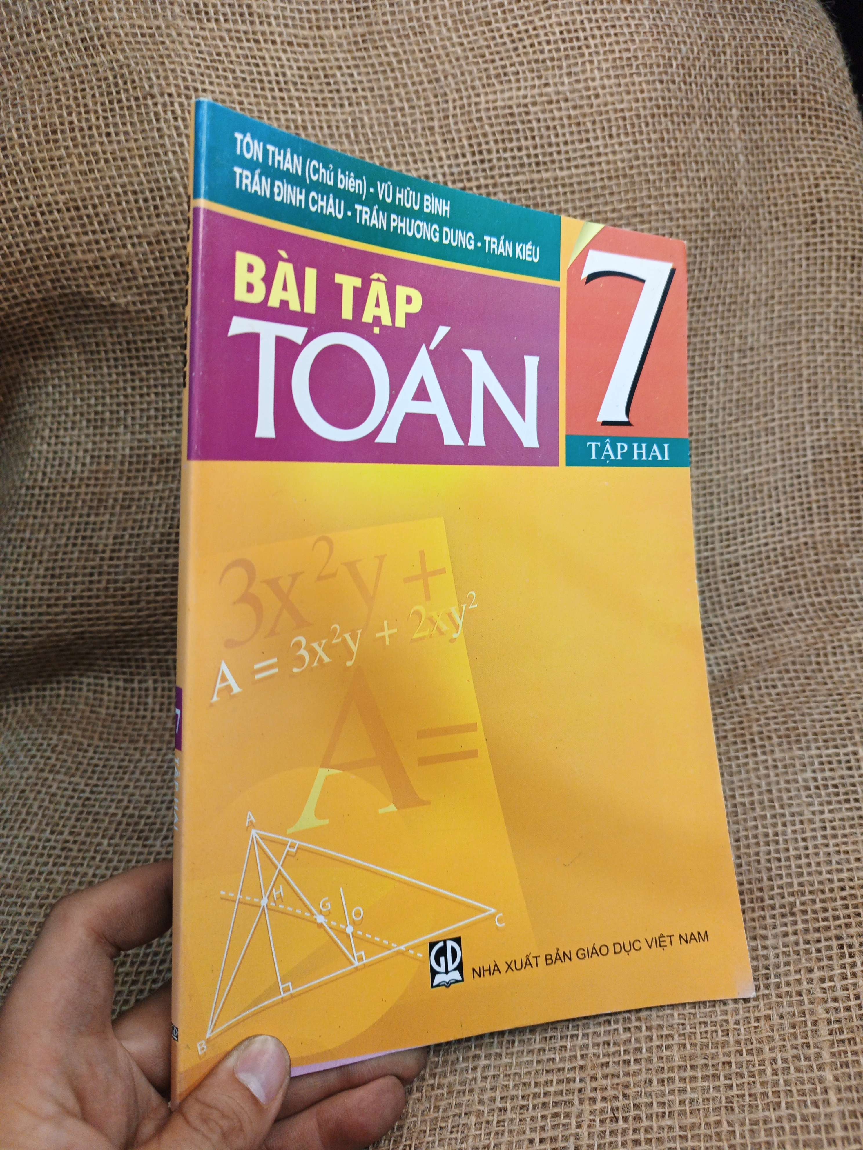 Bài tập toán 7 tập hai 2017 mới 90% (Sách giáo khoa - giáo trình) HCM060526