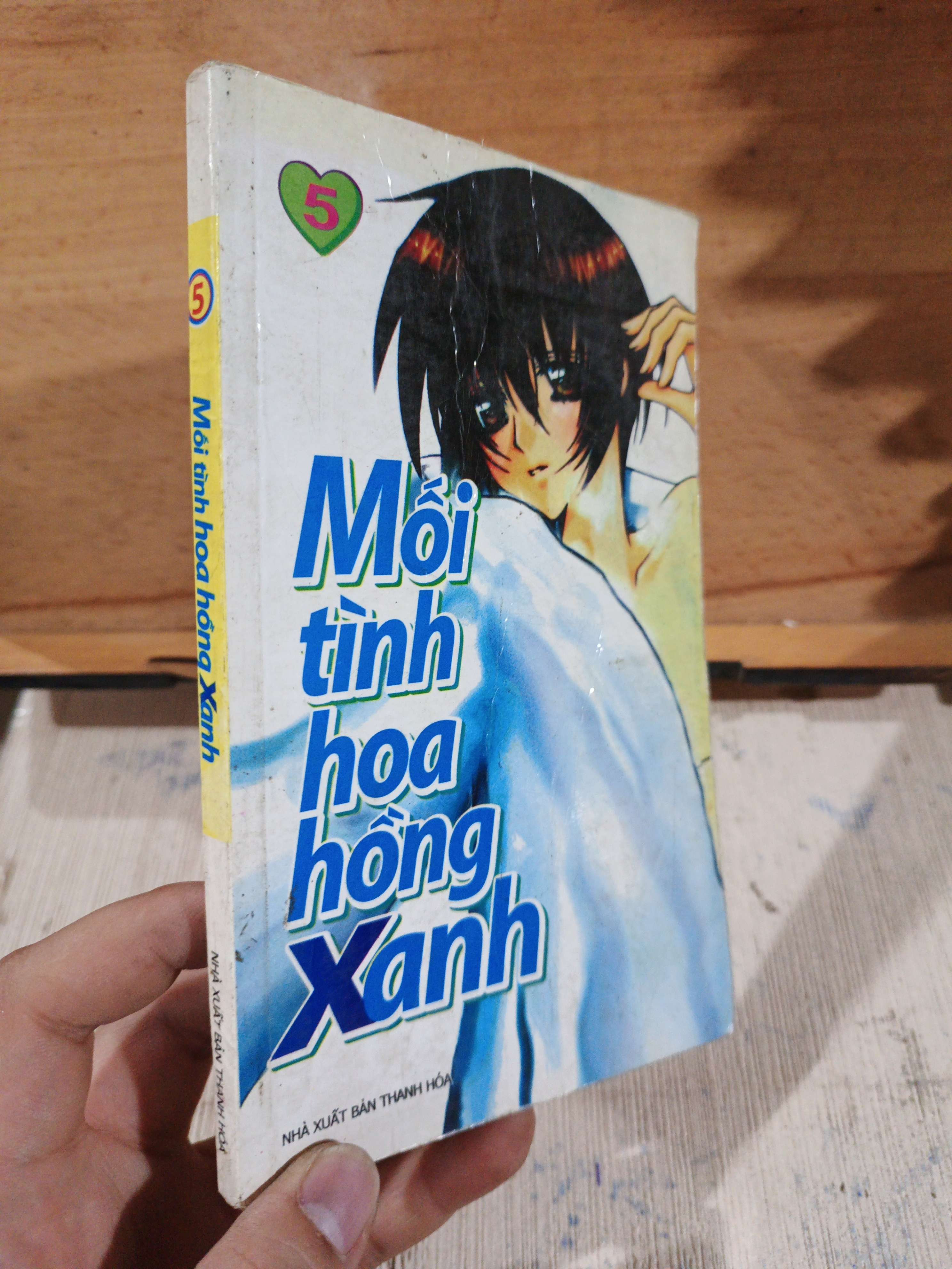 Mối tình hoa hồng Xanh 5 mới 80% (Truyện tranh ) HCM80526
