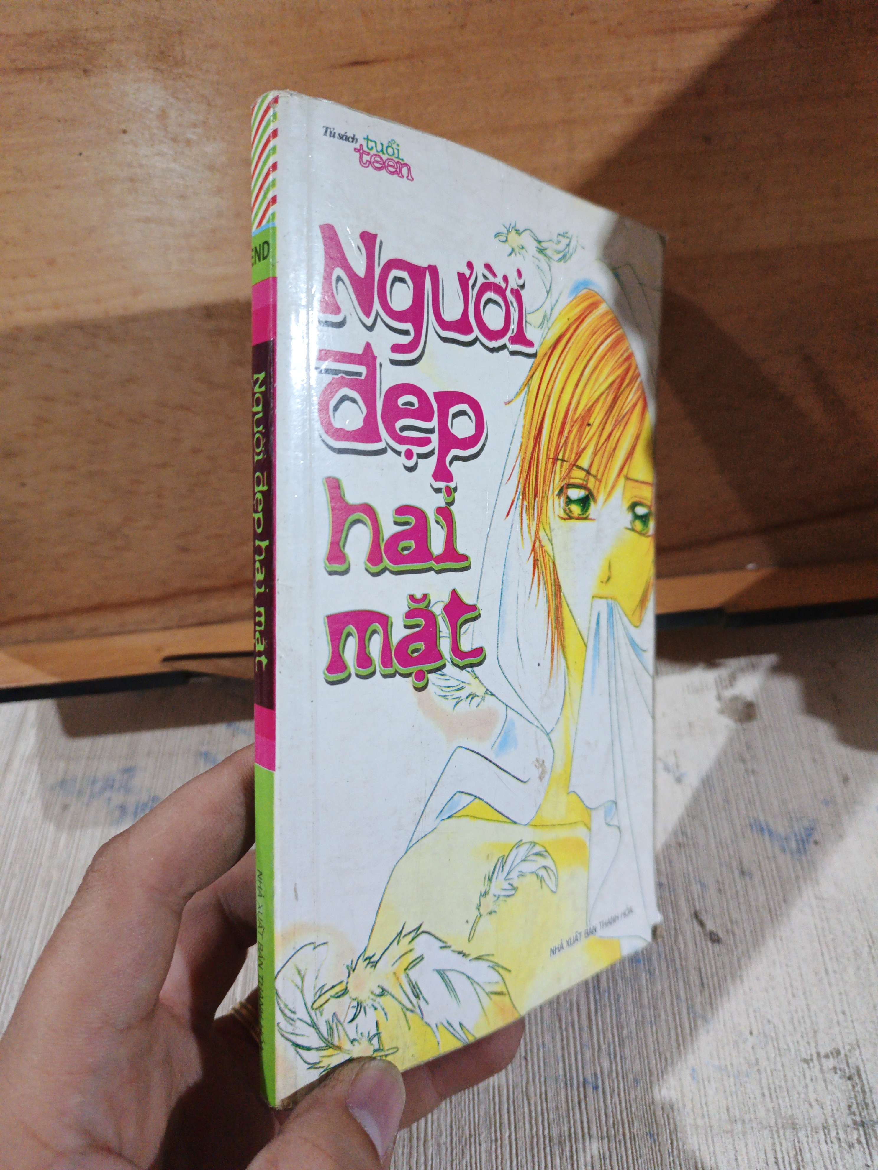 Người đẹp hai mặt mới 80% Tủ sách tuổi teen (Truyện tranh ) HCM80526
