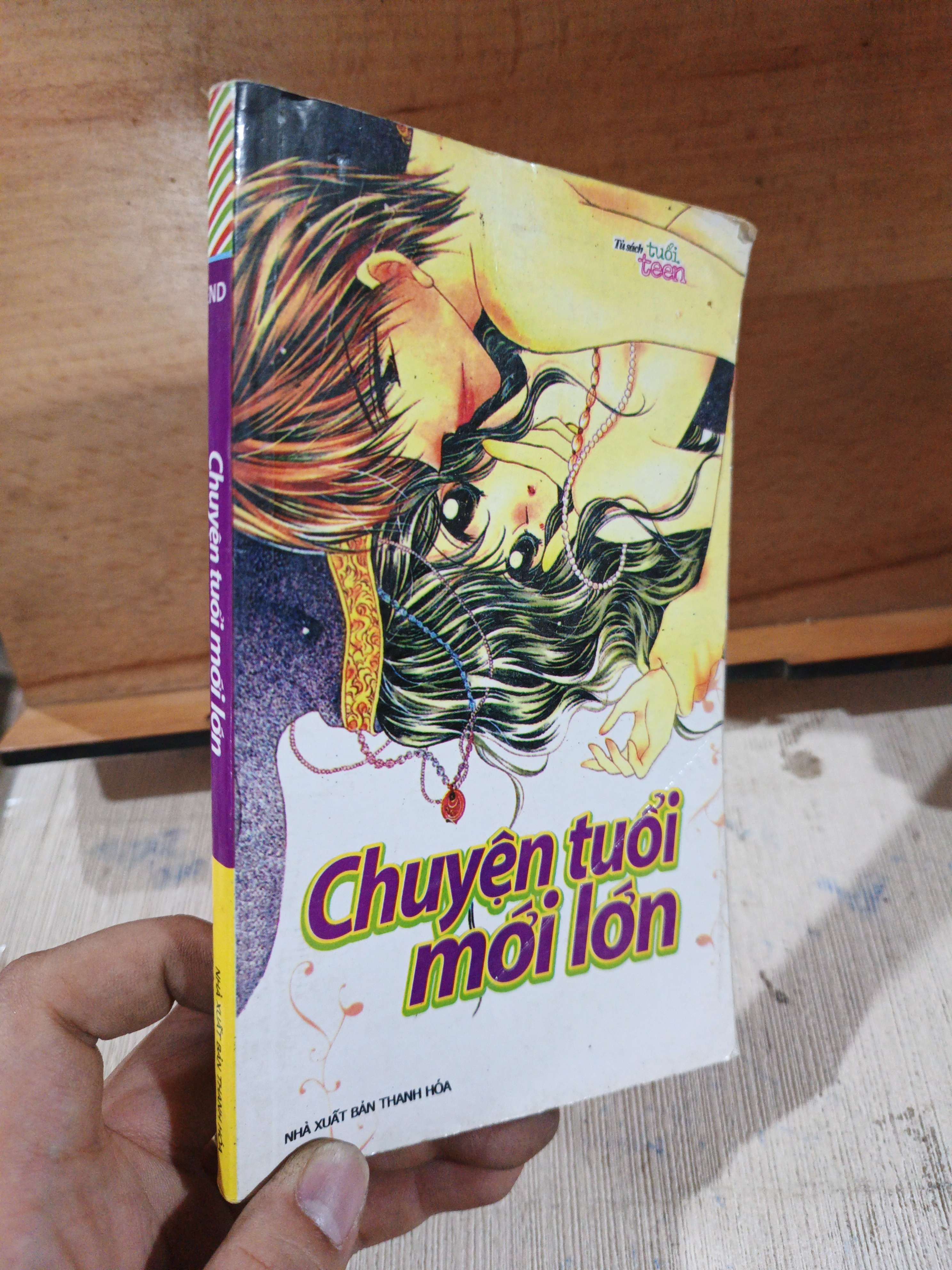 Chuyện tuổi mới lớn mới 80% Tủ sách tuổi teen (Truyện tranh ) HCM80526