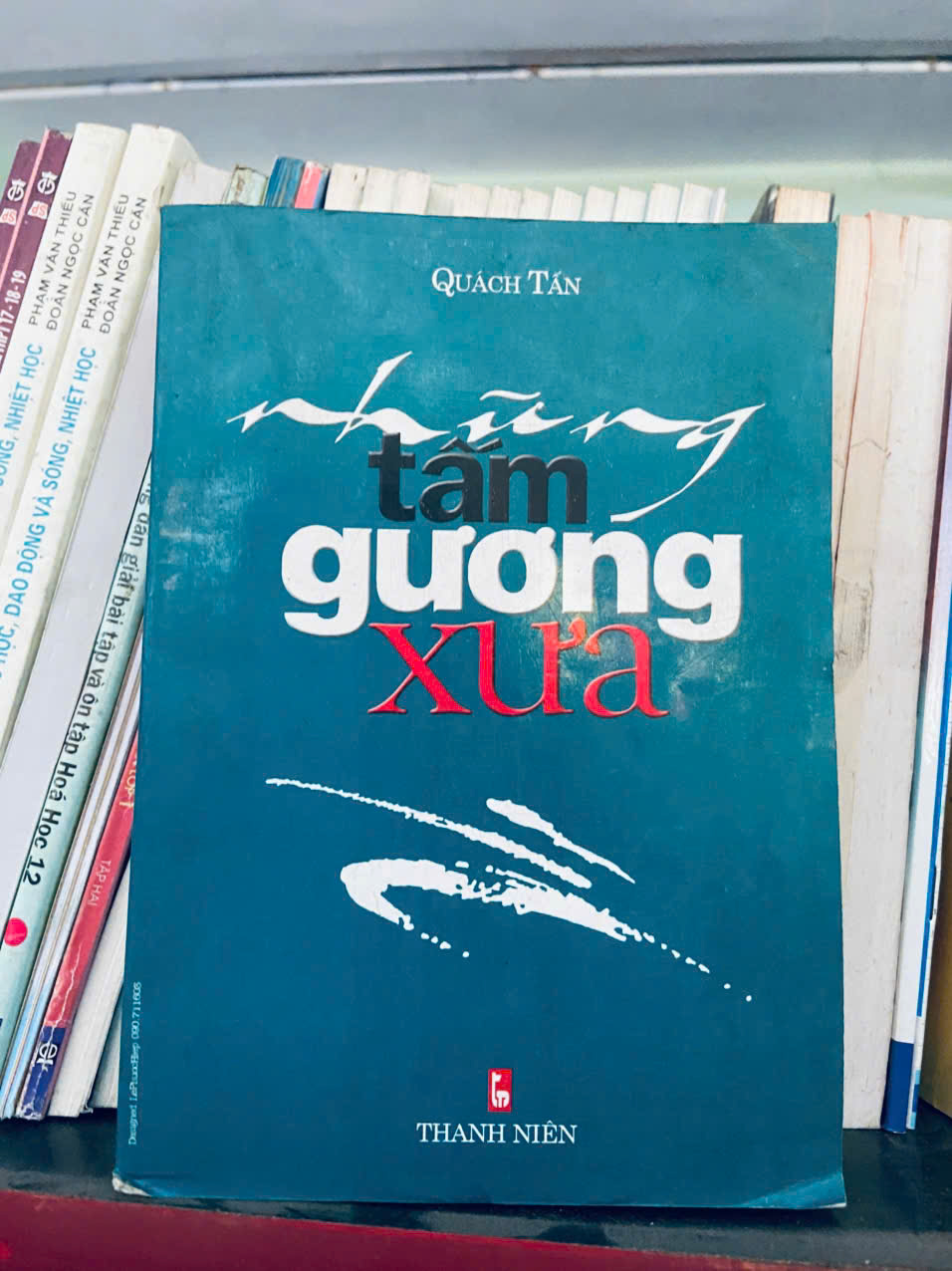 Những tấm gương xưa - Quách Tấn (Sách chuyên khảo, khảo cứu) VAVO