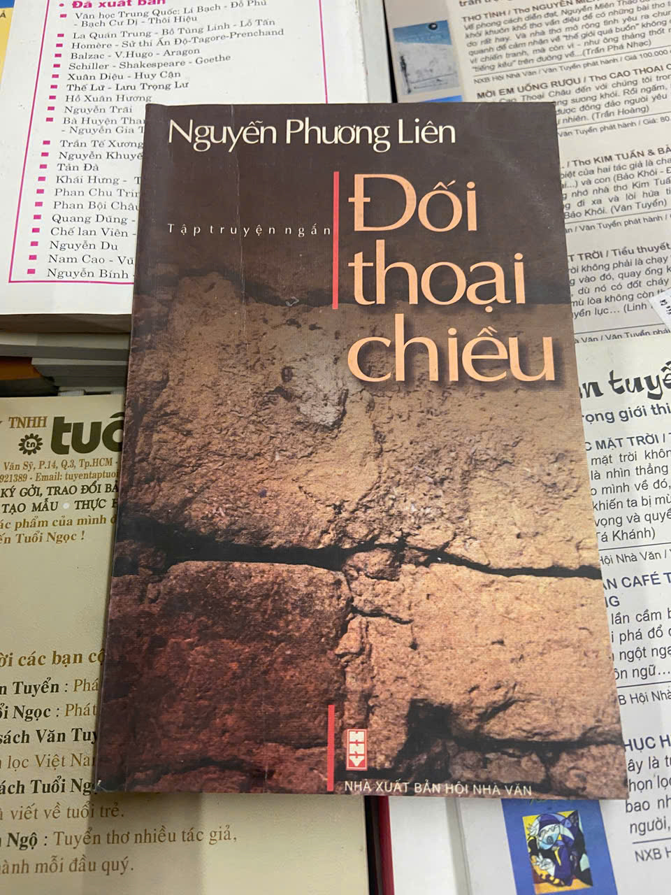 Đối thoại chiều - Nguyễn Phương Liên (Sách văn học) VAVO