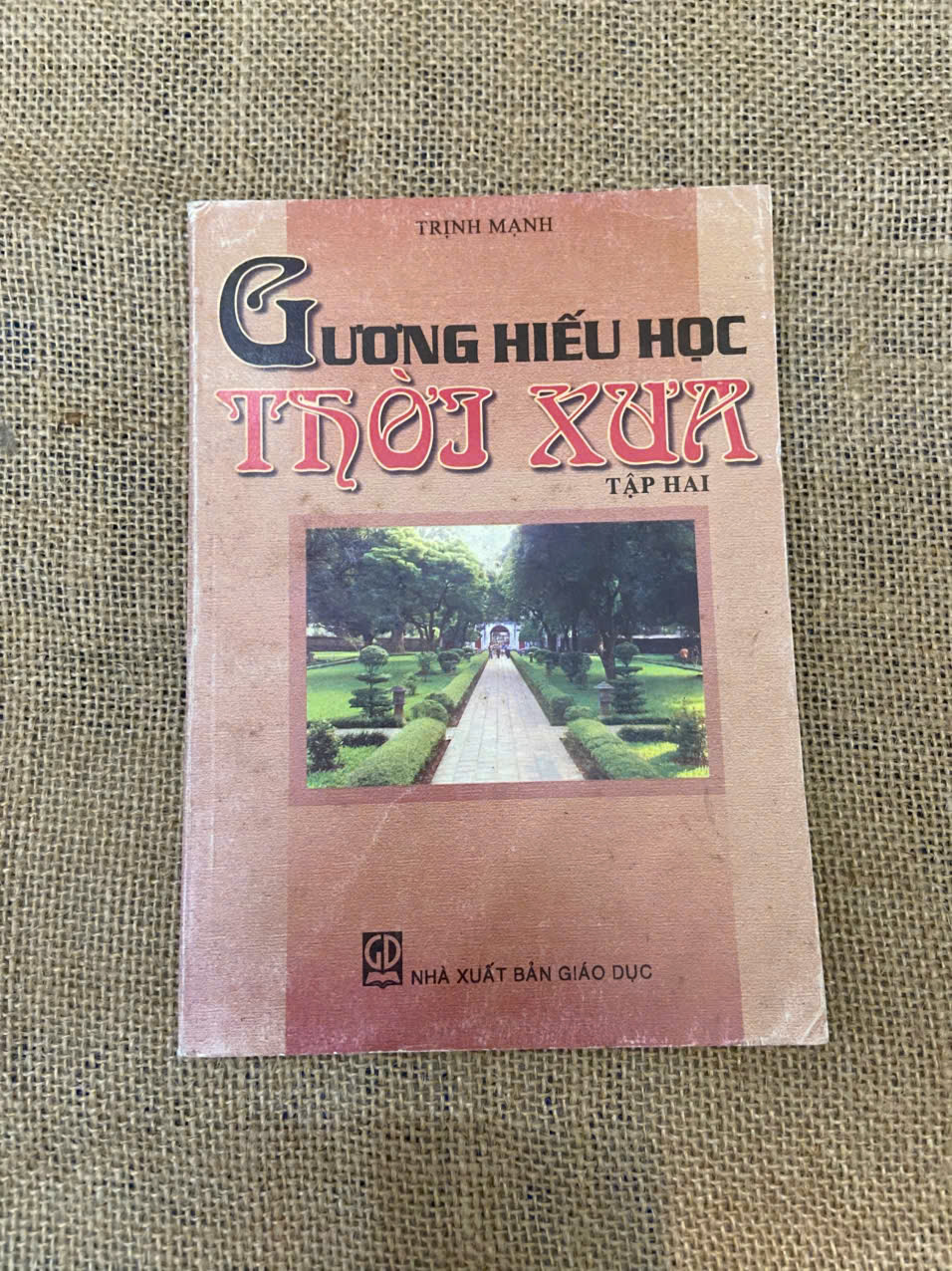 Gương hiếu học thời xưa - Trịnh Mạnh Mới 80% (Sách chuyên khảo, khảo cứu) NSX100526