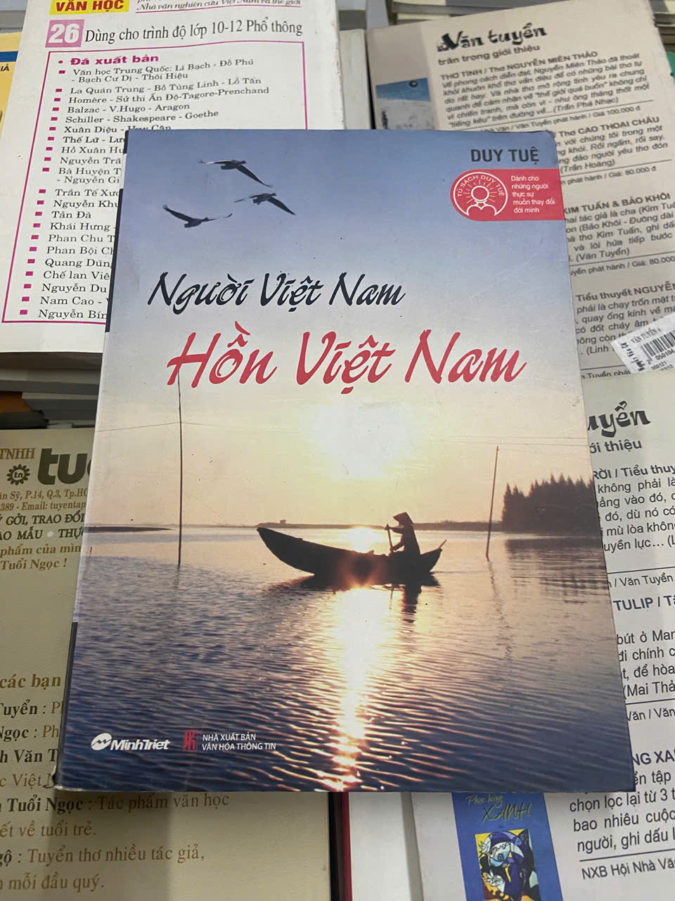 Người Việt Nam hồn Việt Nam - Duy Tuệ (Sách văn học) VAVO