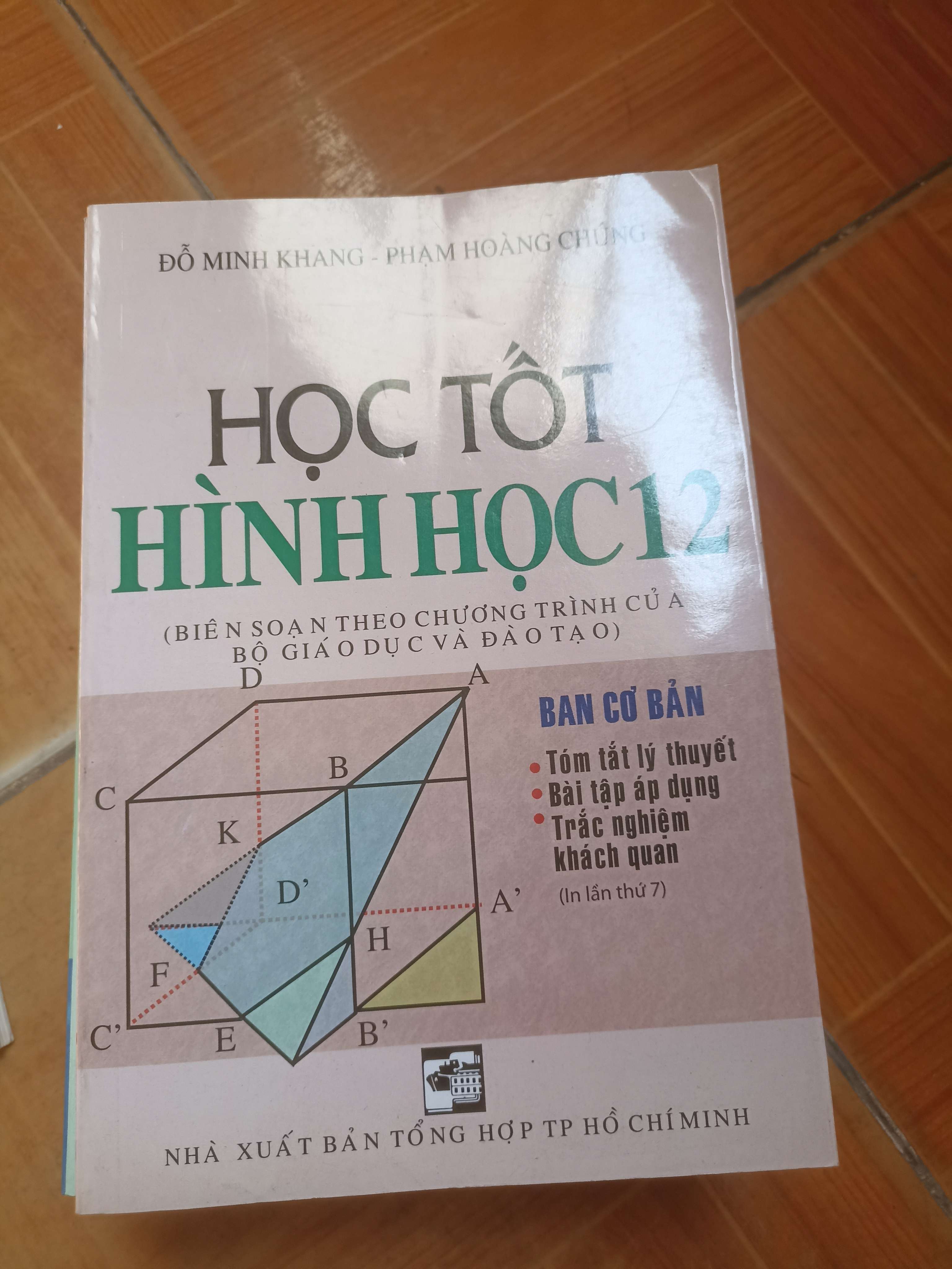 Học tốt hình học 12 - Đỗ Minh Khang, Phạm Hoàng Chúng 2008 (Sách giáo khoa - giáo trình) VAVO-AK5ST2