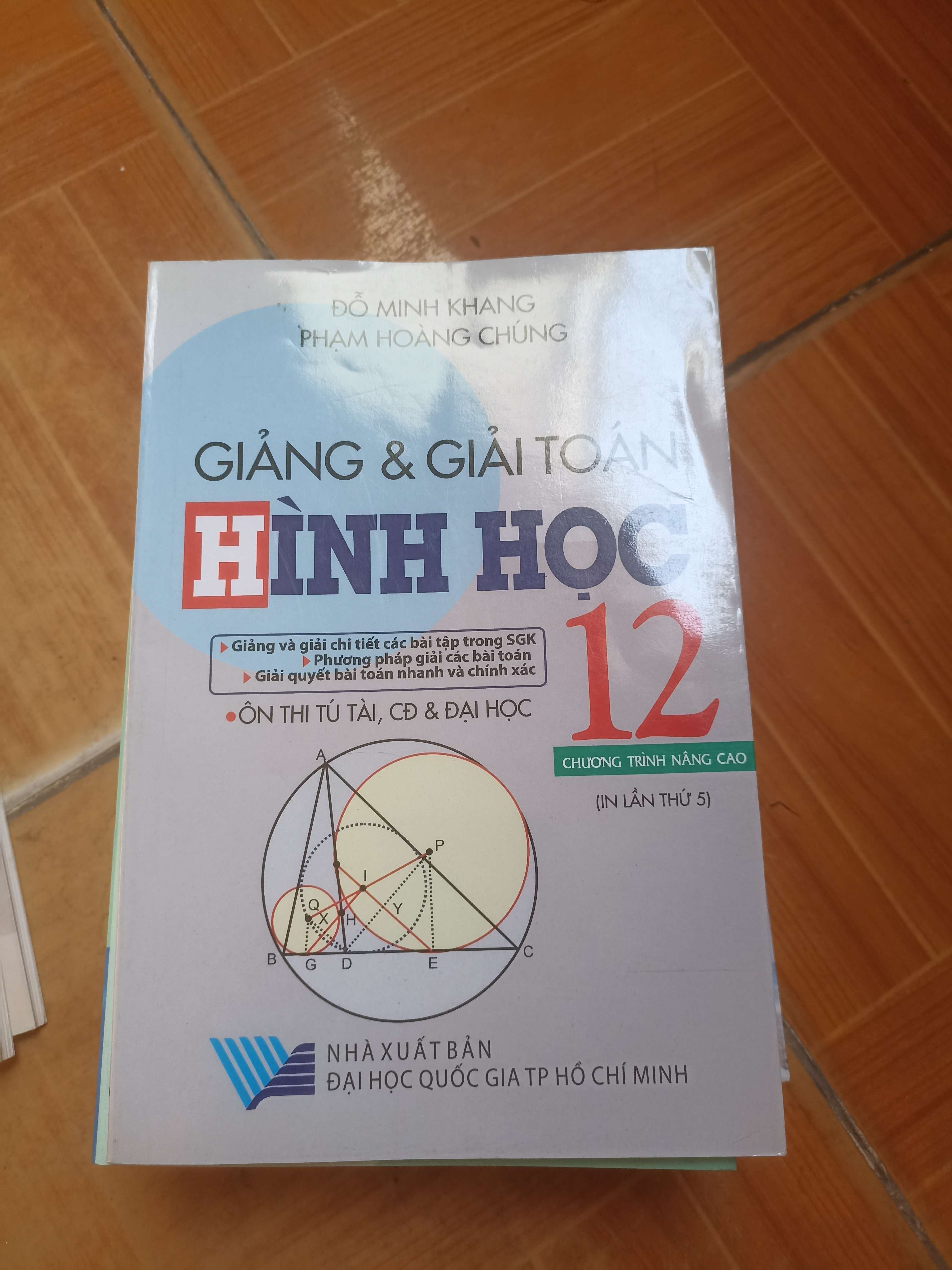 Giảng và giải toán hình học 12 chương trình nâng cao - Đỗ Minh khang, Phạm Hoàng Chúng 2009 (Sách giáo khoa - giáo trình) VAVO-AK5ST2