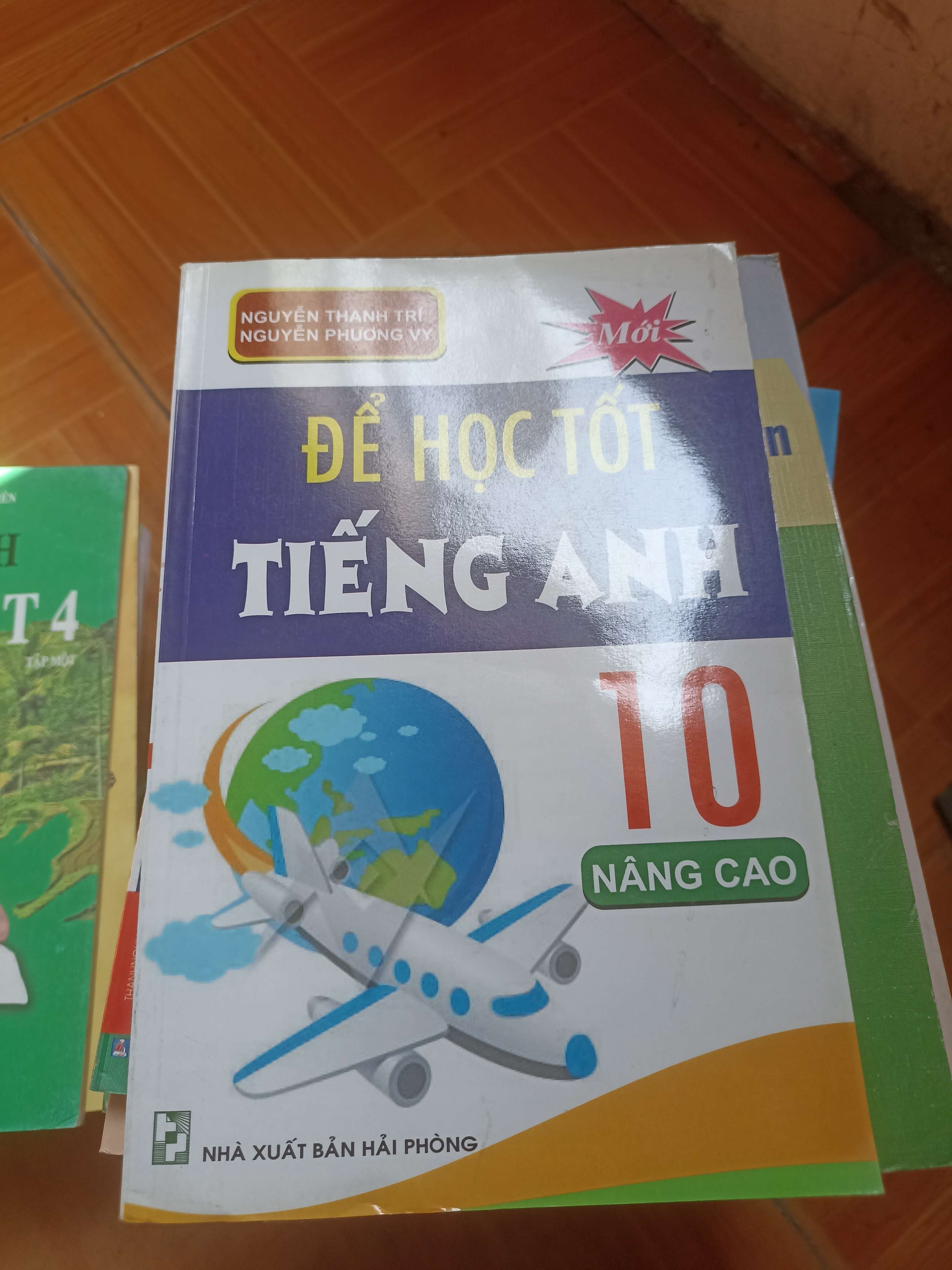 Để học tốt tiếng anh 10 nâng cao - Nguyễn Thanh Trí, Nguyễn Phương Vy 2009 (Sách giáo khoa - giáo trình) VAVO-AK5ST1