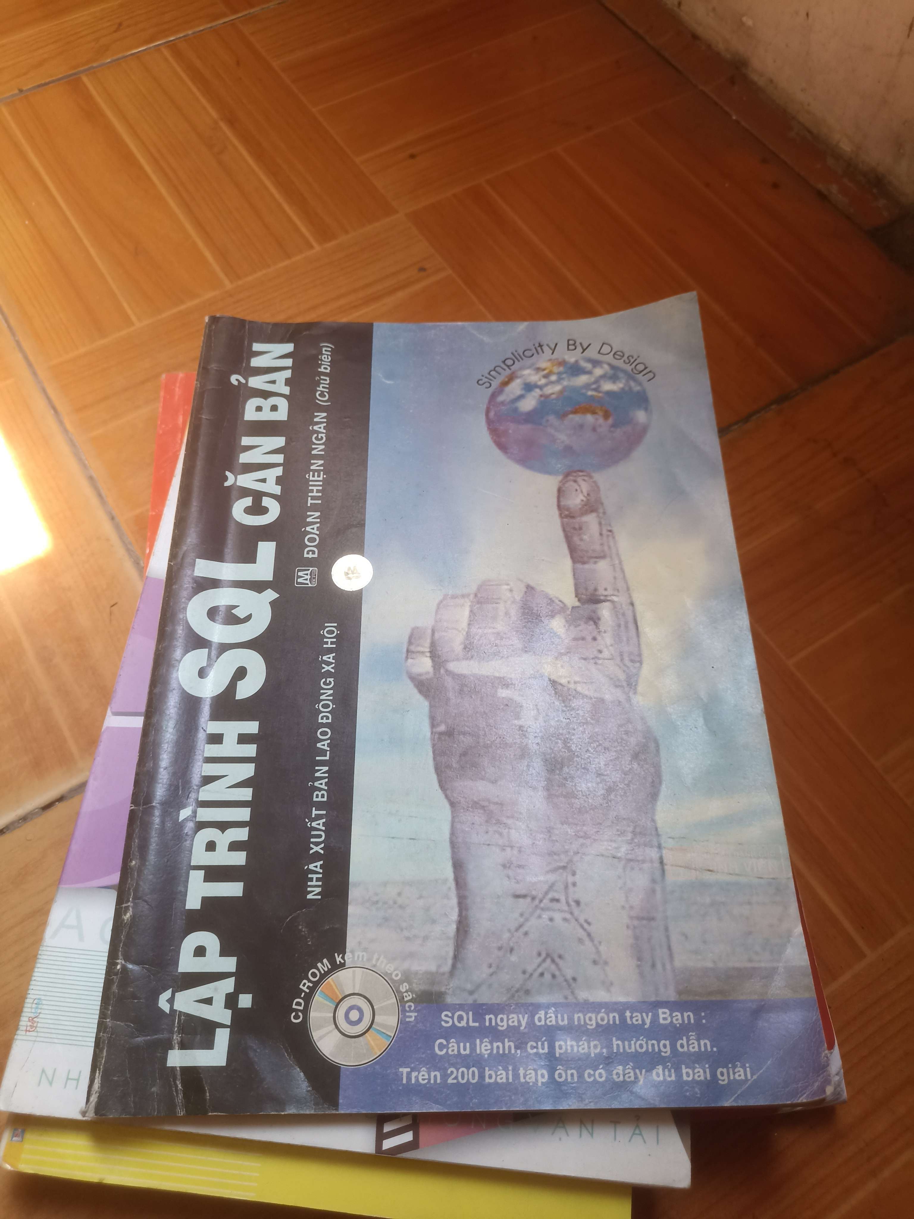 Lập trình SQL căn bản - Đoàn Thiện Ngân 2005 (Giáo trình đại học - cao đẳng) VAVO-A1T4