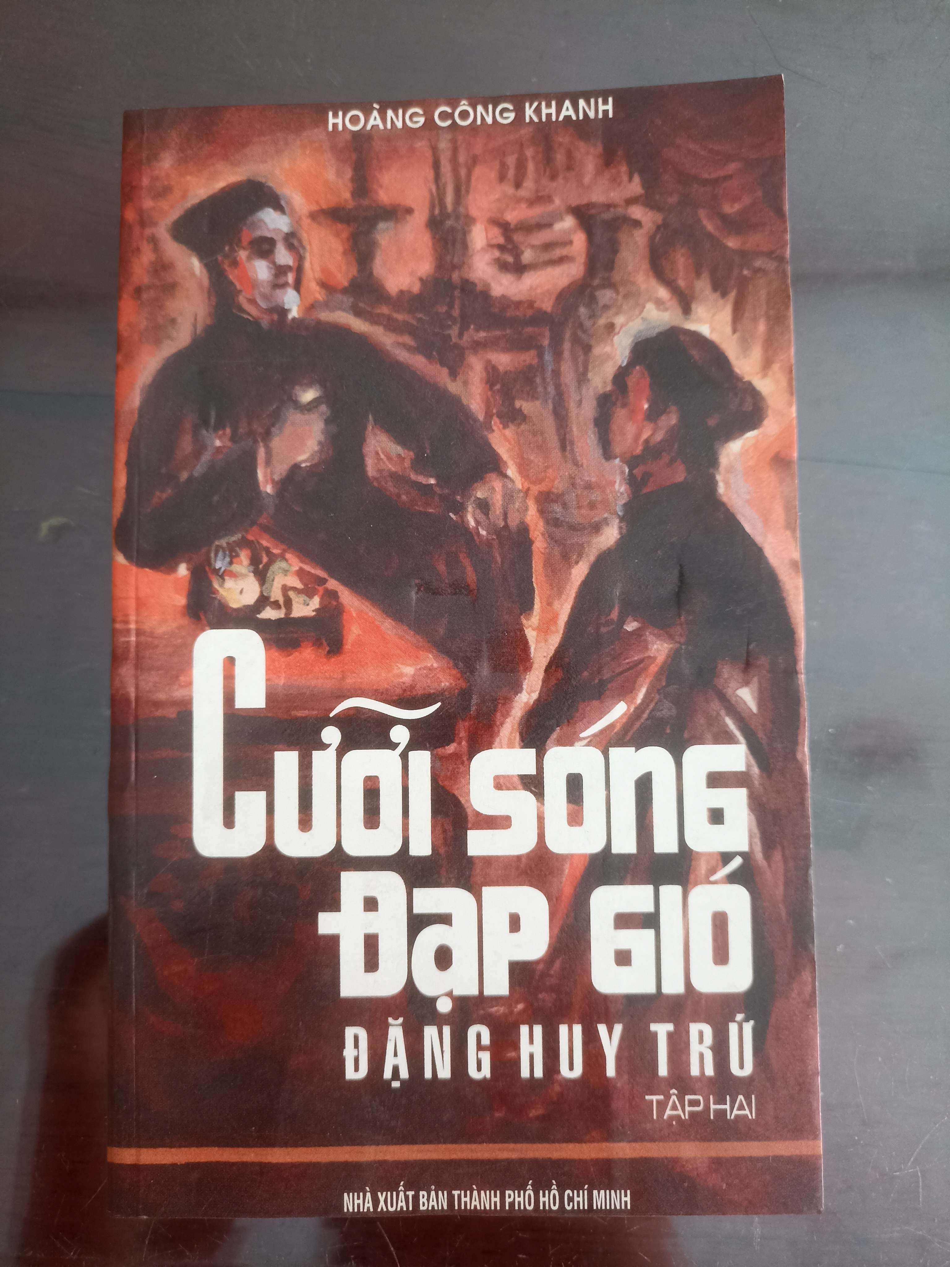 Cưỡi Sóng Đạp Gió - Hoàng Công Khanh tập 2 (Văn học Việt Nam) VAVO