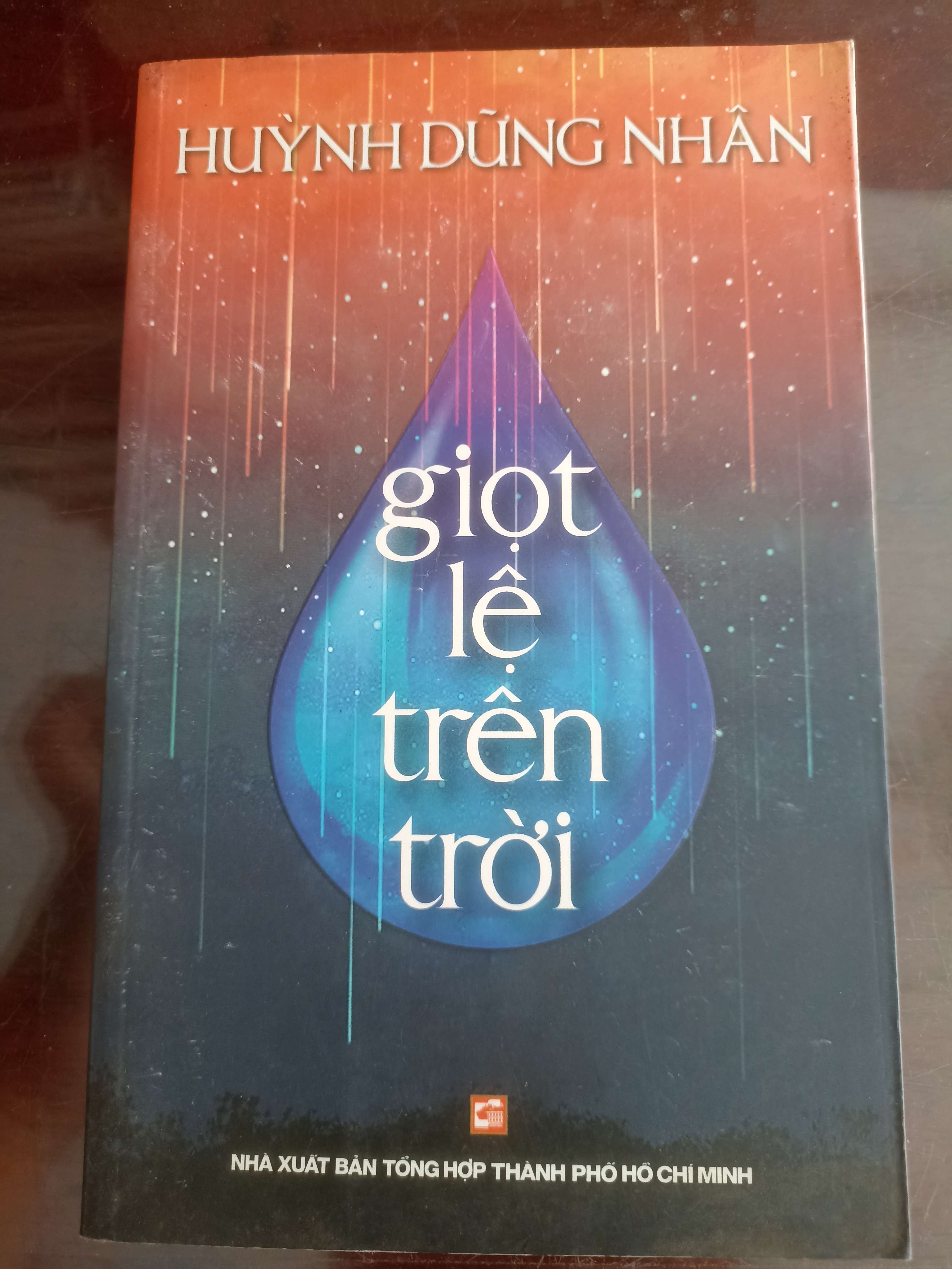 Giọt Lệ Trên Đời - Huỳnh Dũng Nhân (Truyện Ngắn) VAVO