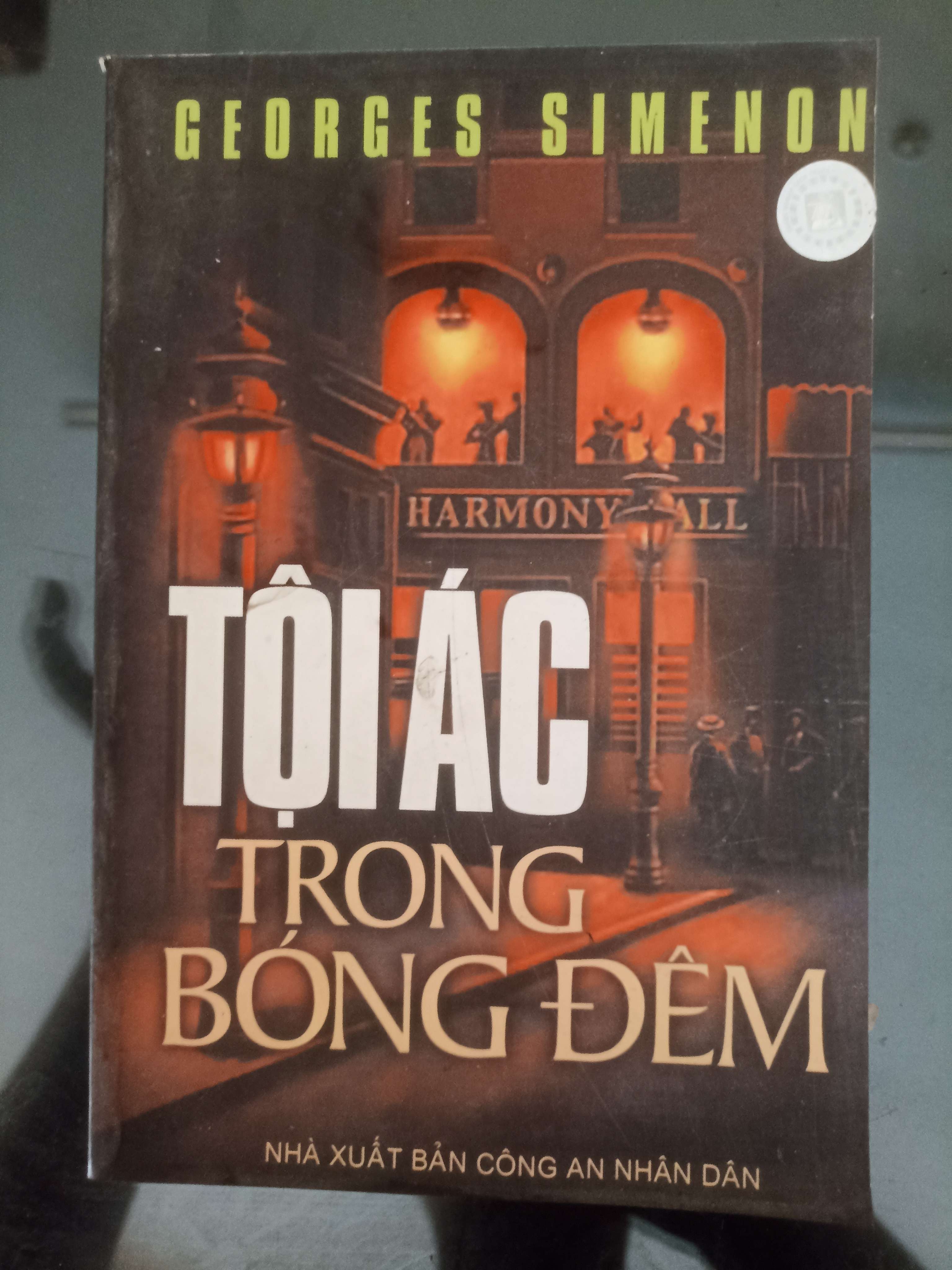 Tội Ác Trong Bóng Đêm - Georges Simenon (Văn học nước ngoài) VAVO