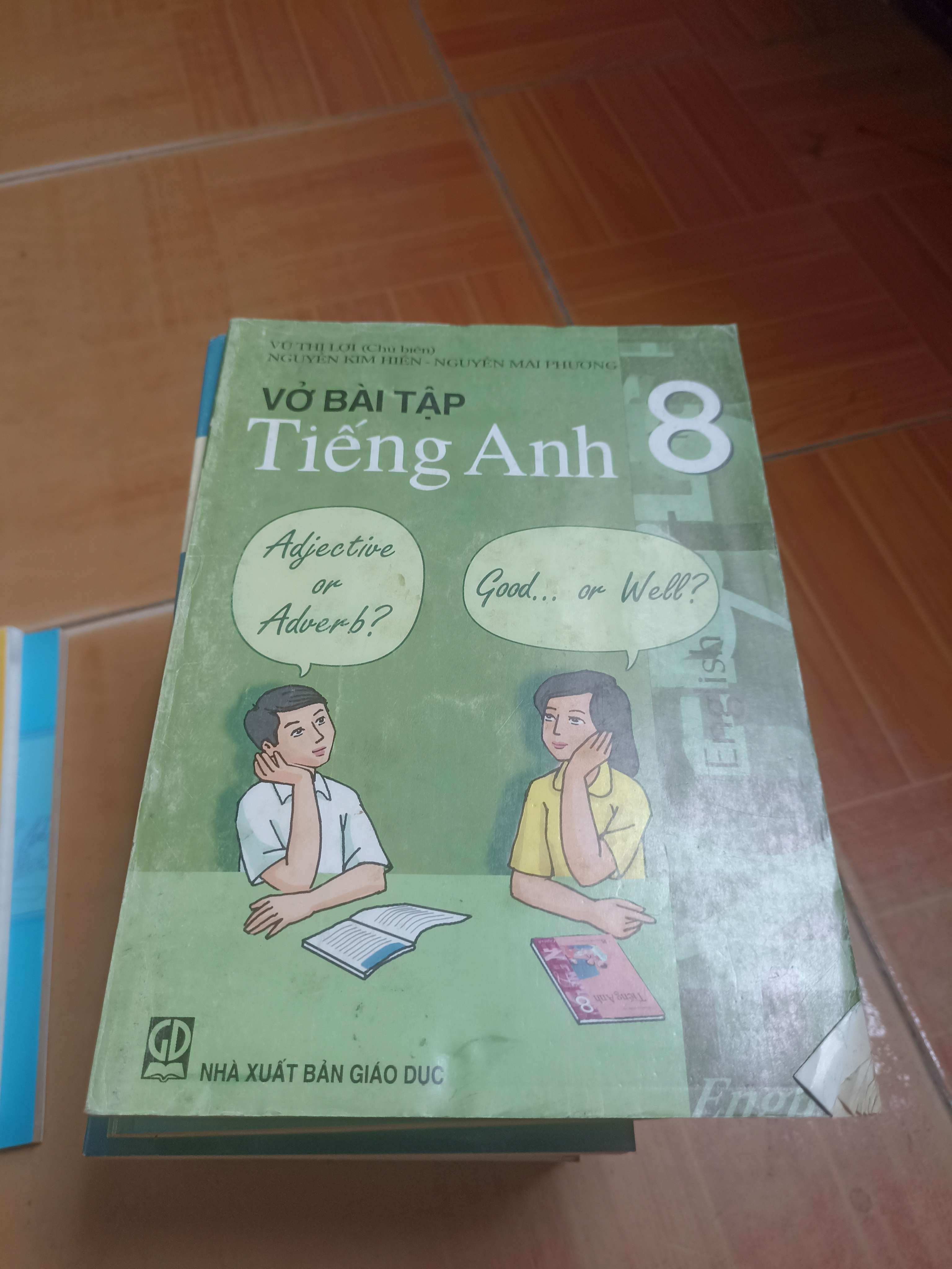 Vở bài tập tiếng anh 8 - Vũ Thị Lợi, Nguyễn Kim Hiền 2004 (Sách giáo khoa - giáo trình) VAVO-AK4ST1