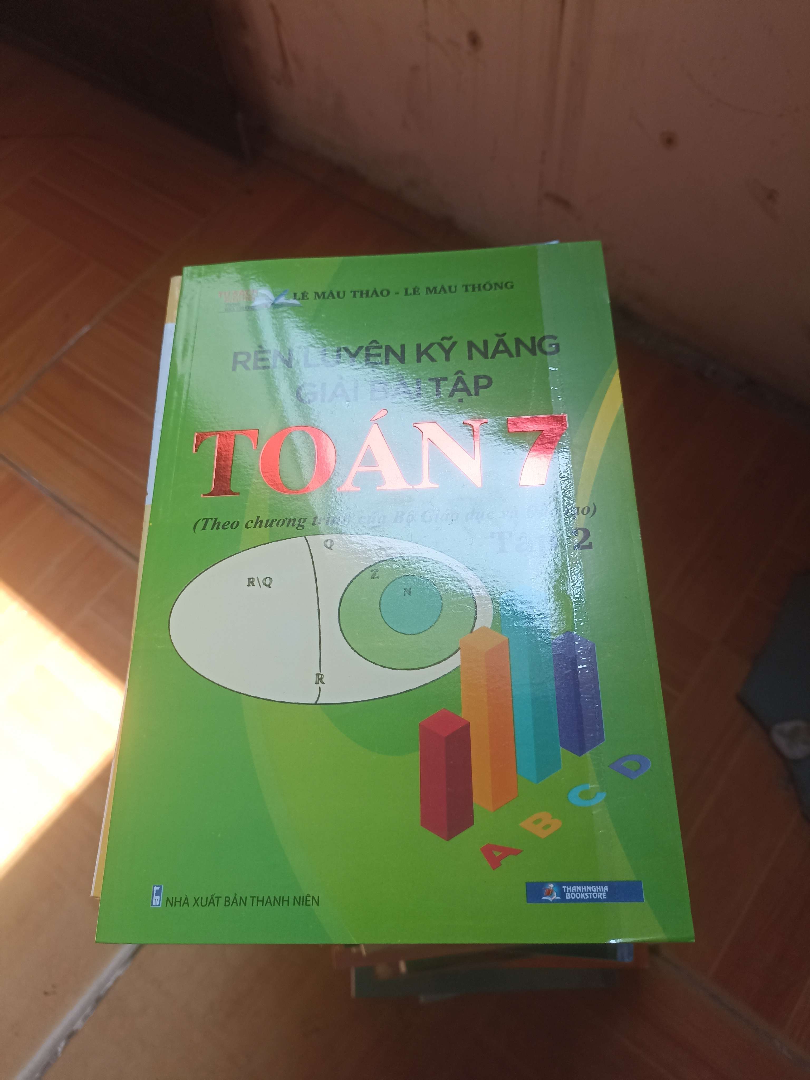 Rèn luyện kỹ năng toán 7 tập 2 - Lê Mau Thao 2019 (Sách giáo khoa - giáo trình) VAVO-AK5ST1
