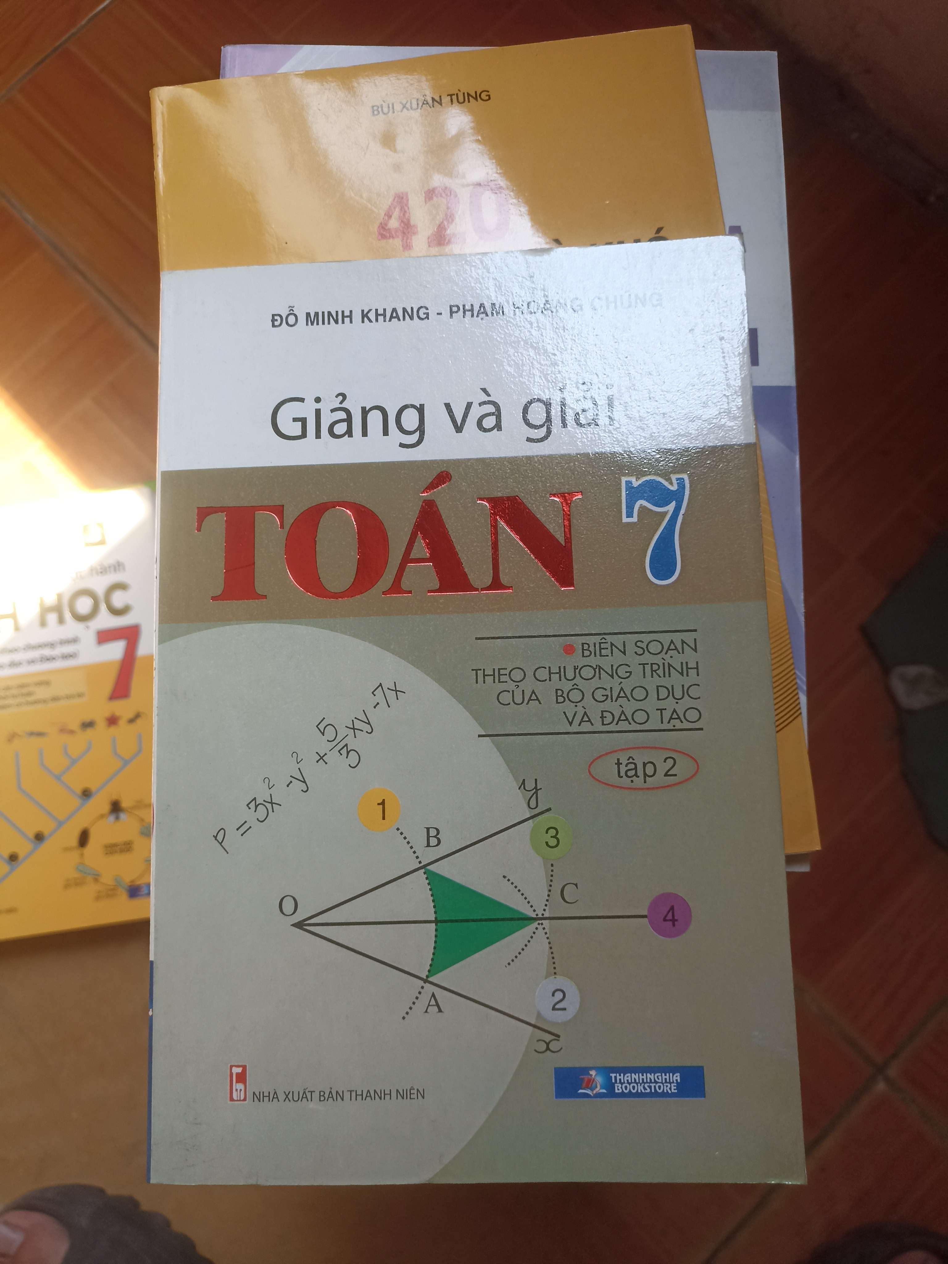 Giảng và giải toán 7 - Đỗ Minh Khang, Phạm Hoàng Chung 2019 (Sách giáo khoa - giáo trình) VAVO-AK5ST1