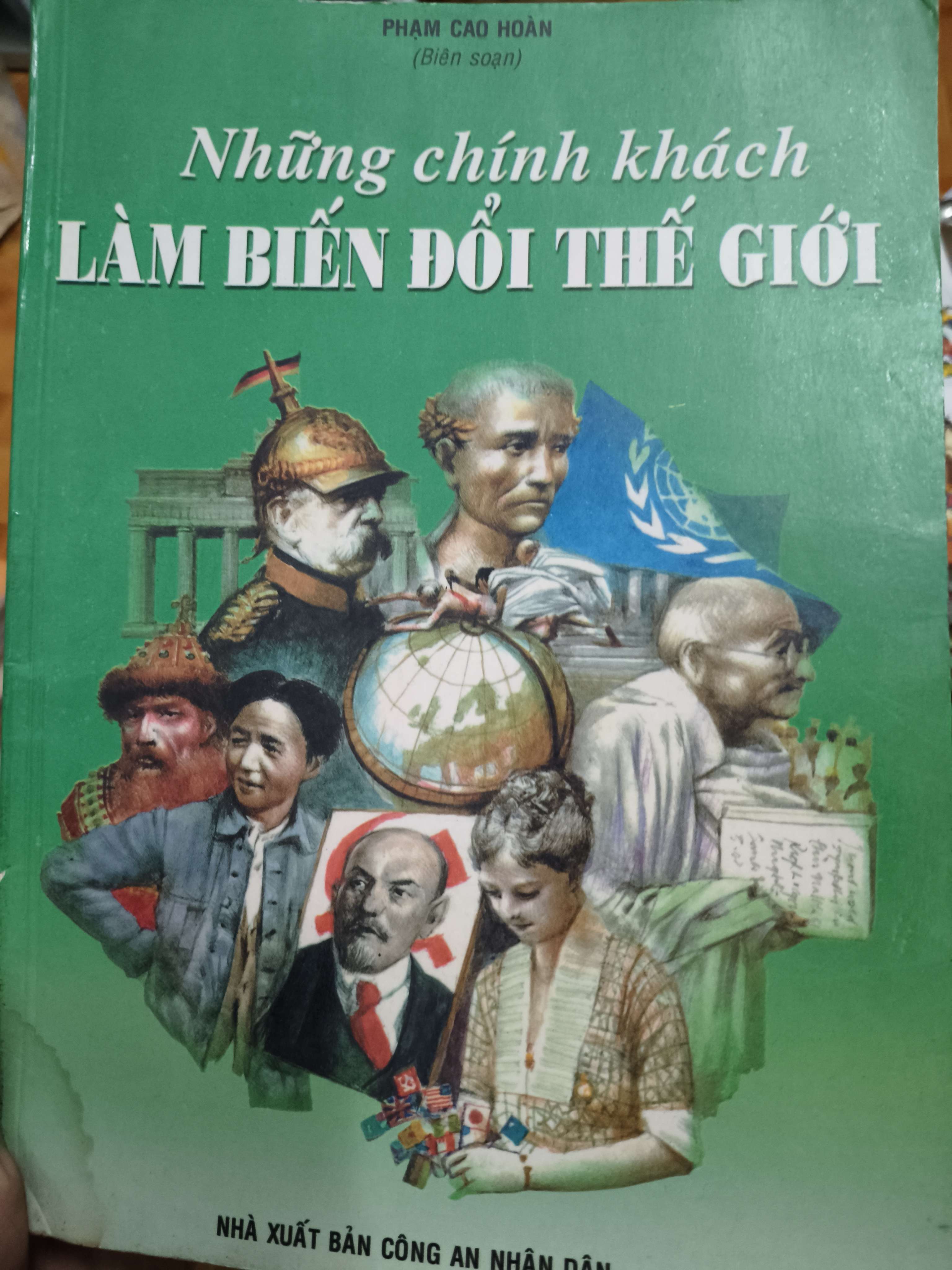 Những chính khách làm biến đổi thế giới - 1999 - 83 trang (khổ lớn) (Lịch sử thế giới) ANTQ