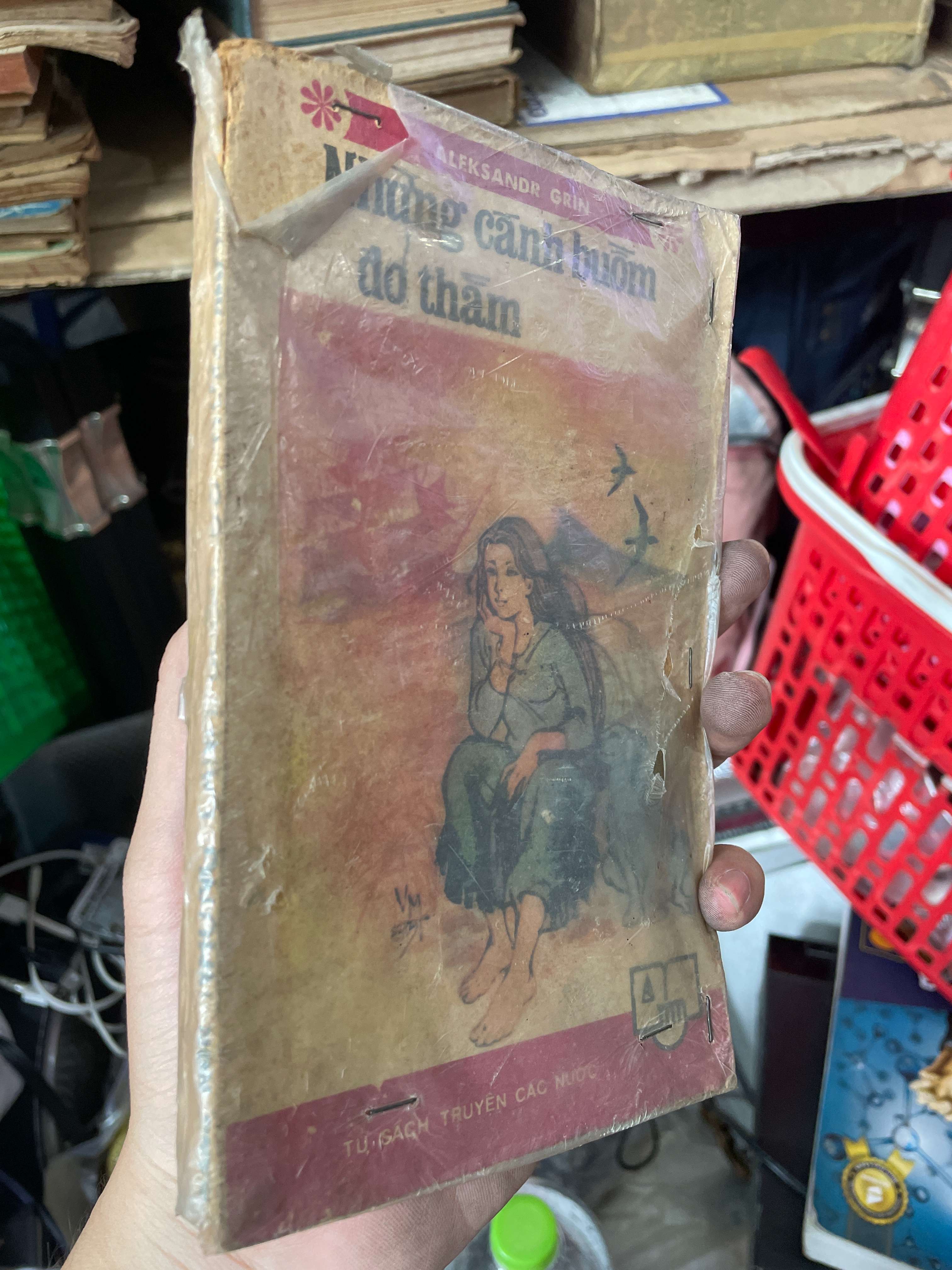 Những cánh buồm đỏ thắm - Aleksandr Grin (Sách văn học) KSX