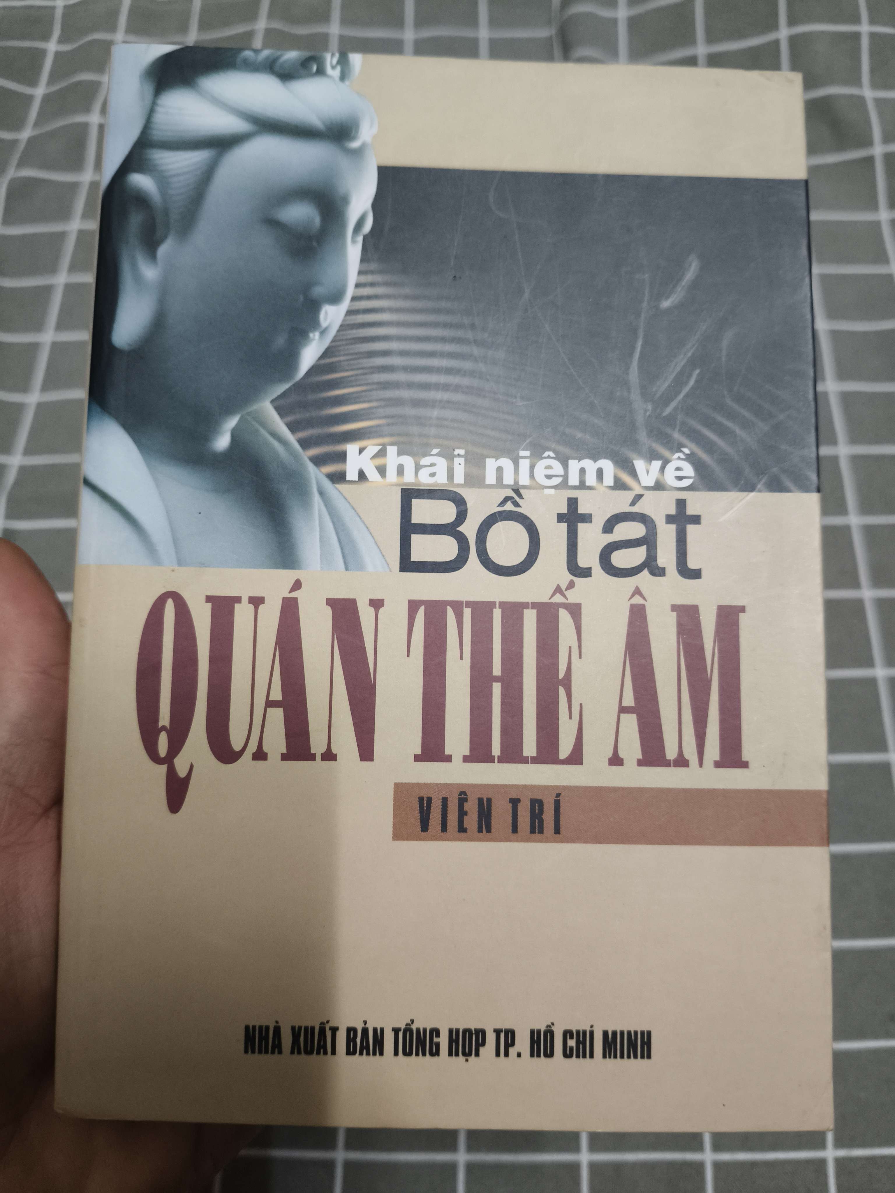 Khái niệm về bồ tát quán thế âm - 2011 - 329 trang (Phật giáo) ANTQ