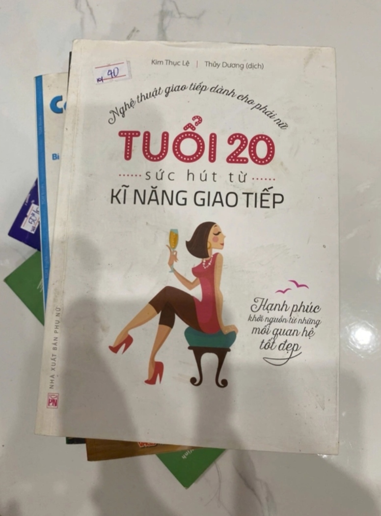 Sách Nghệ thuật giao tiếp dành cho phái nữ - tuổi 20 sức hút từ giao tiếp (Sách kỹ năng) TKB