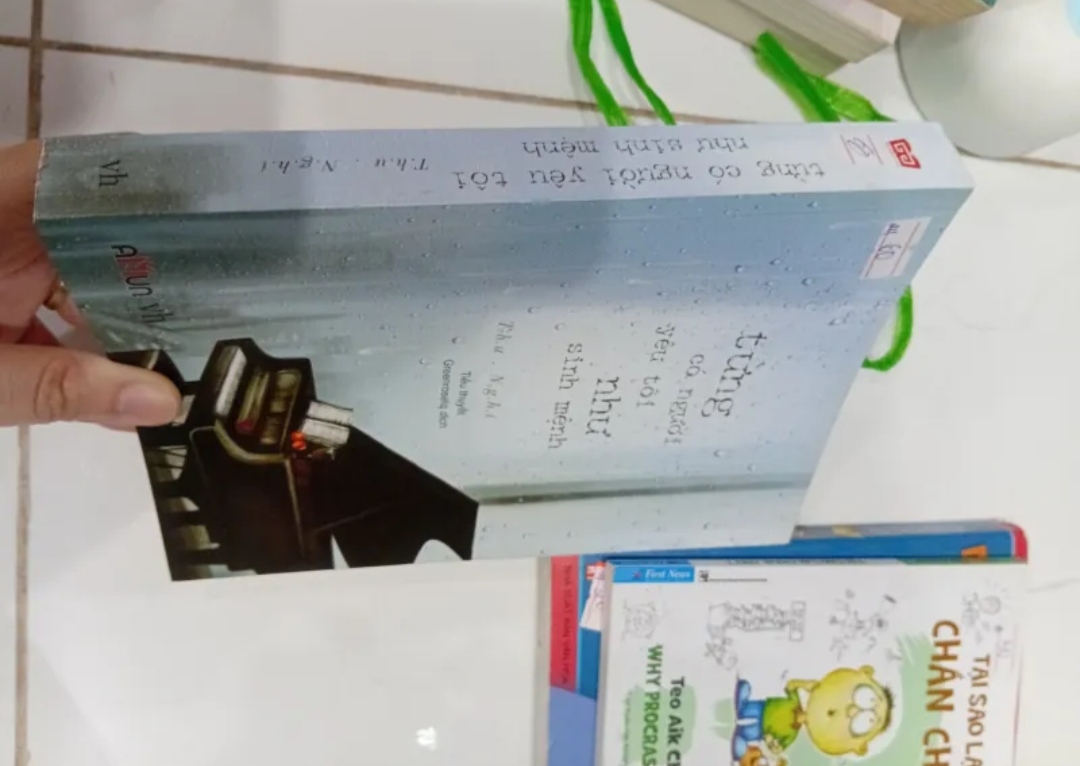 Từng có người yêu tôi như sinh mệnh - Thư Nghi (Sách văn học) TKB