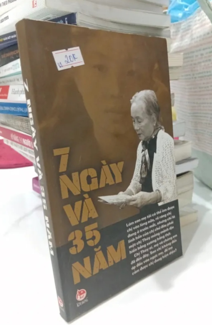 7 Ngày và 35 Năm (Sách văn học) TKB