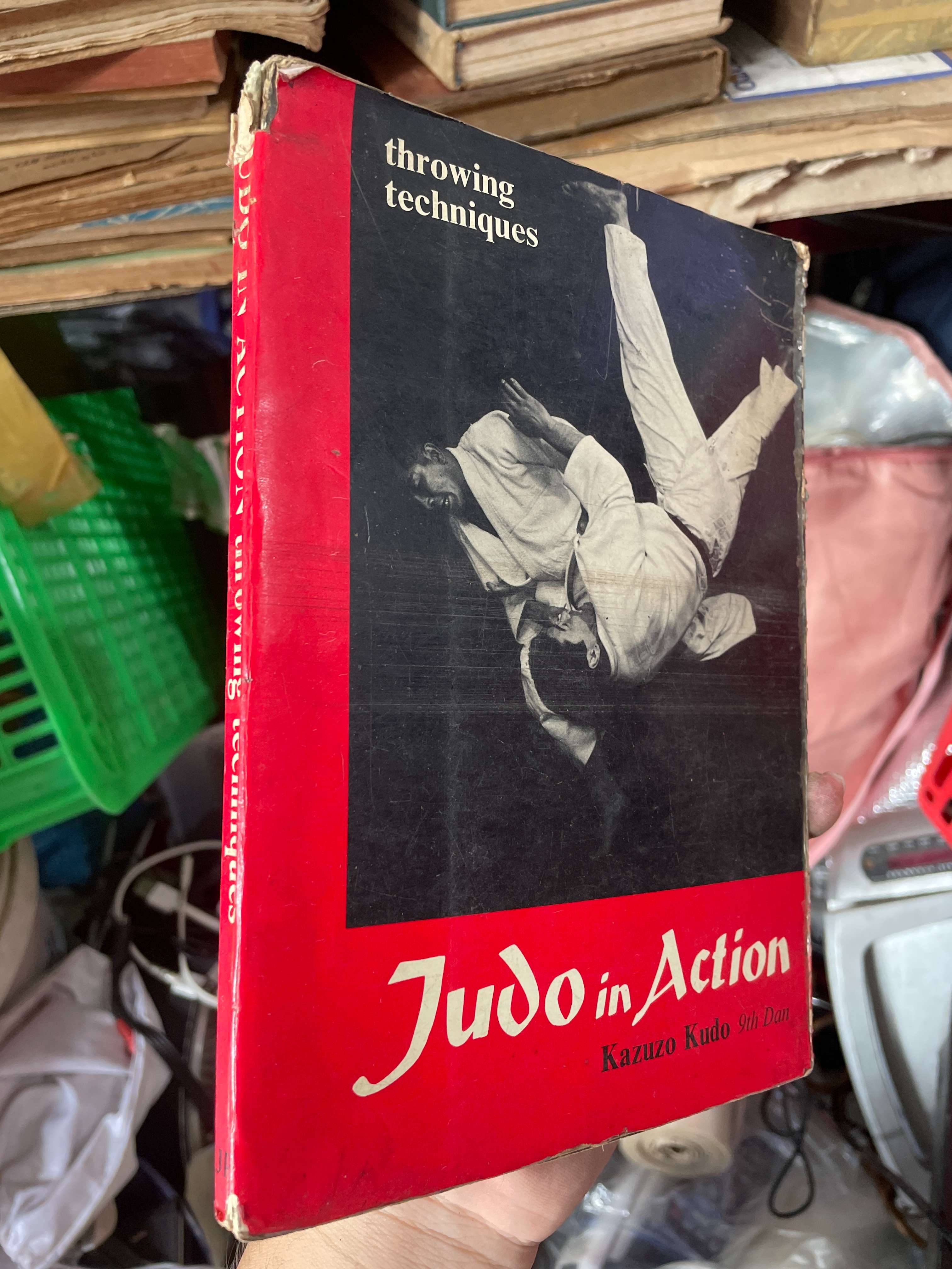 Judo In Action - Kazuzo Kudo (Sách kiến thức tổng hợp) KSX