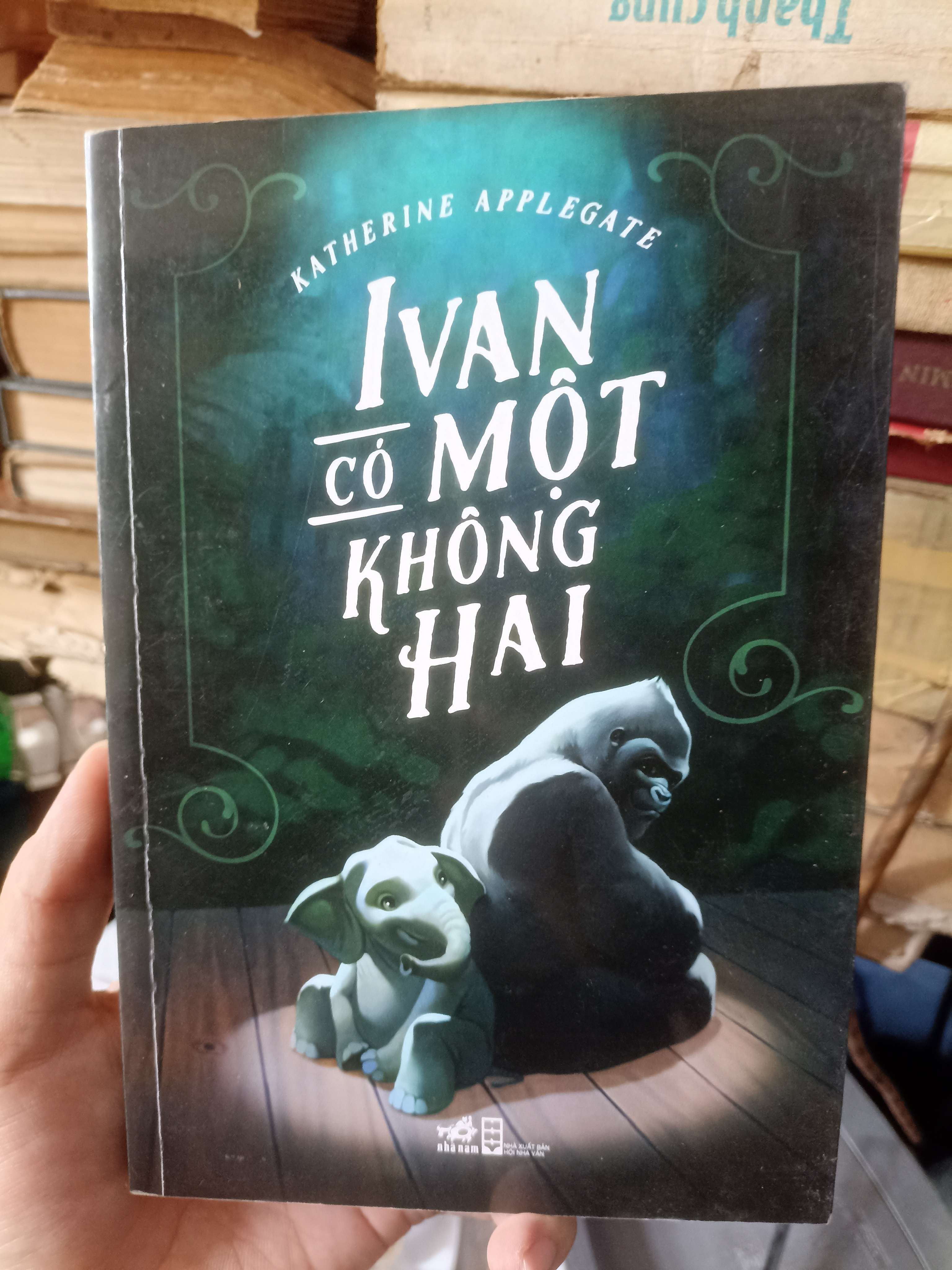 Ivan Có Một Không Hai - Katherine Applegate (Văn học nước ngoài) KSX