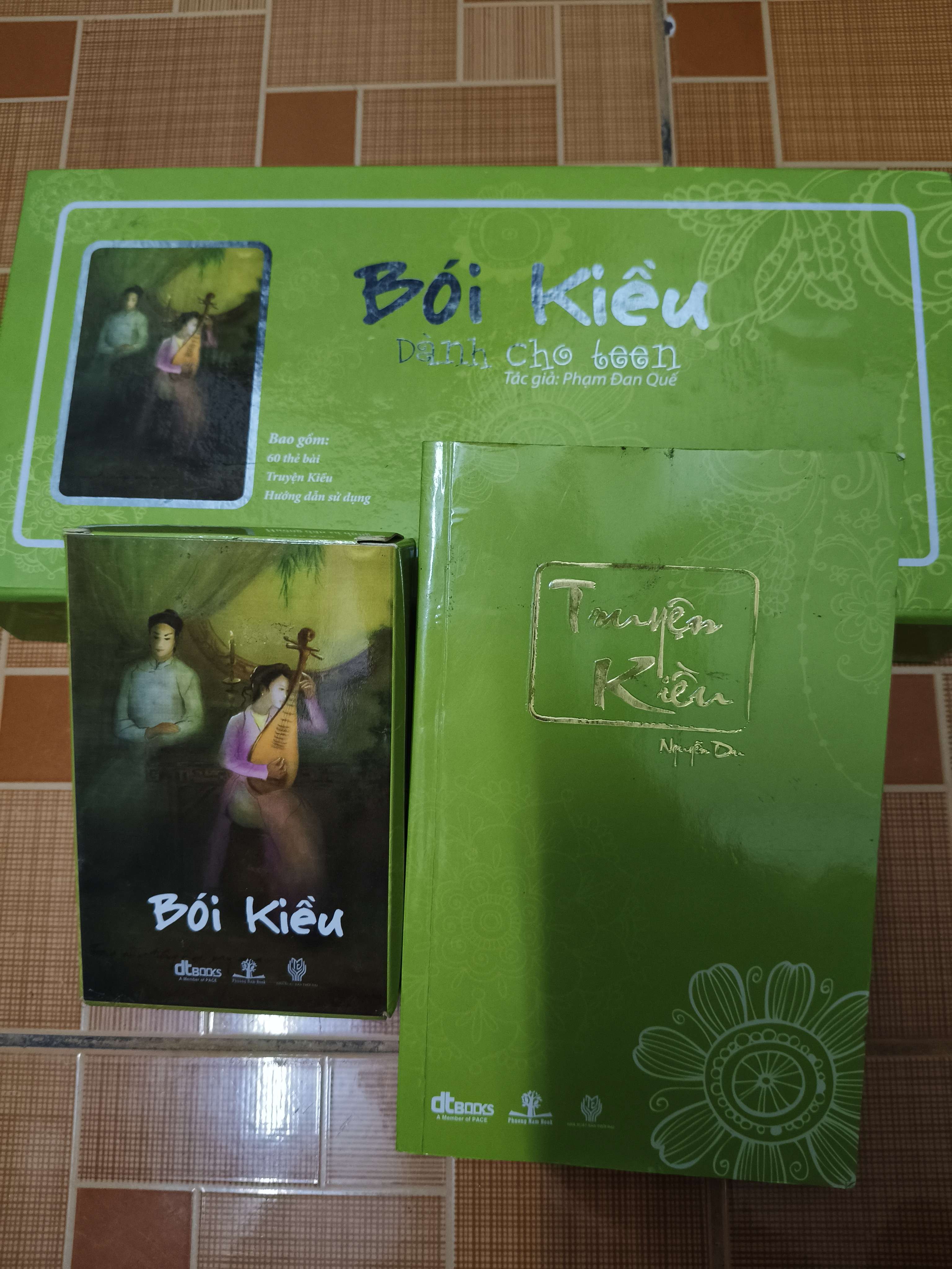 Bói Kiều dành cho teen - 2012 (Sách văn học) ANTQ