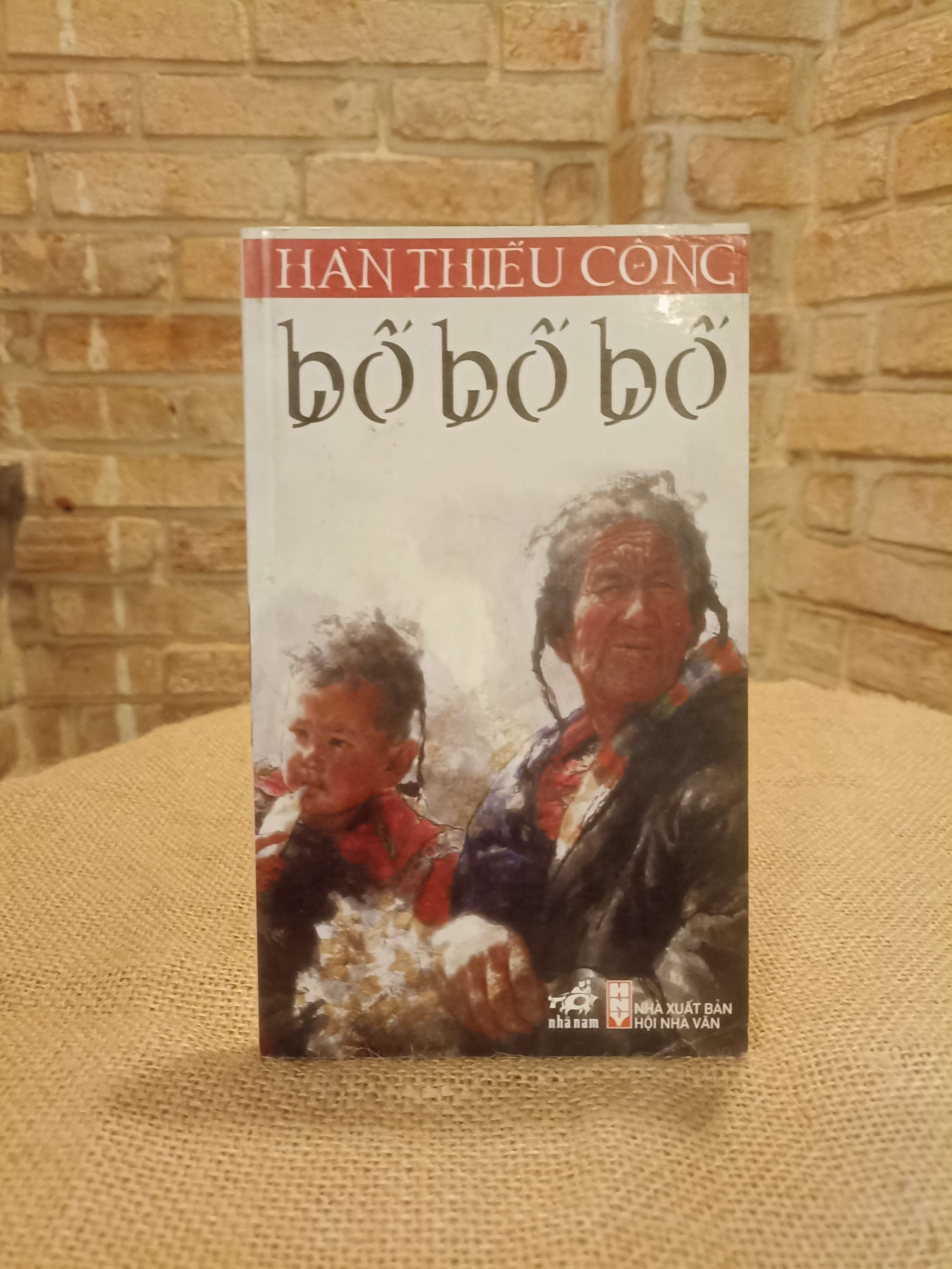 Bố bố bố - Hàn Thiếu Công Mới 90% (Sách văn học) VAVO