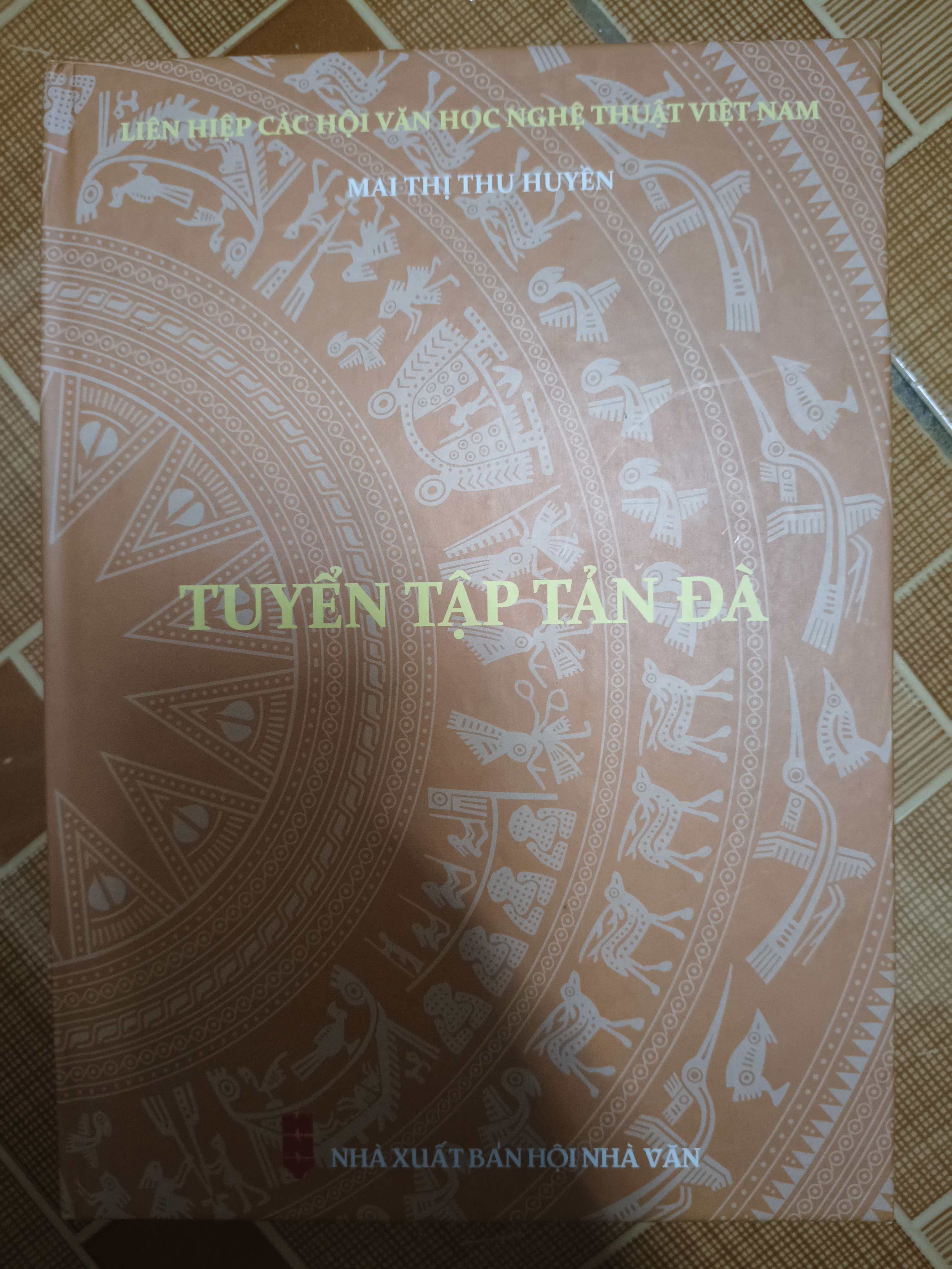 TUYỂN TẬP TẢN ĐÀ - 2024 - 246 trang - Bìa cứng (Sách văn học) ANTQ
