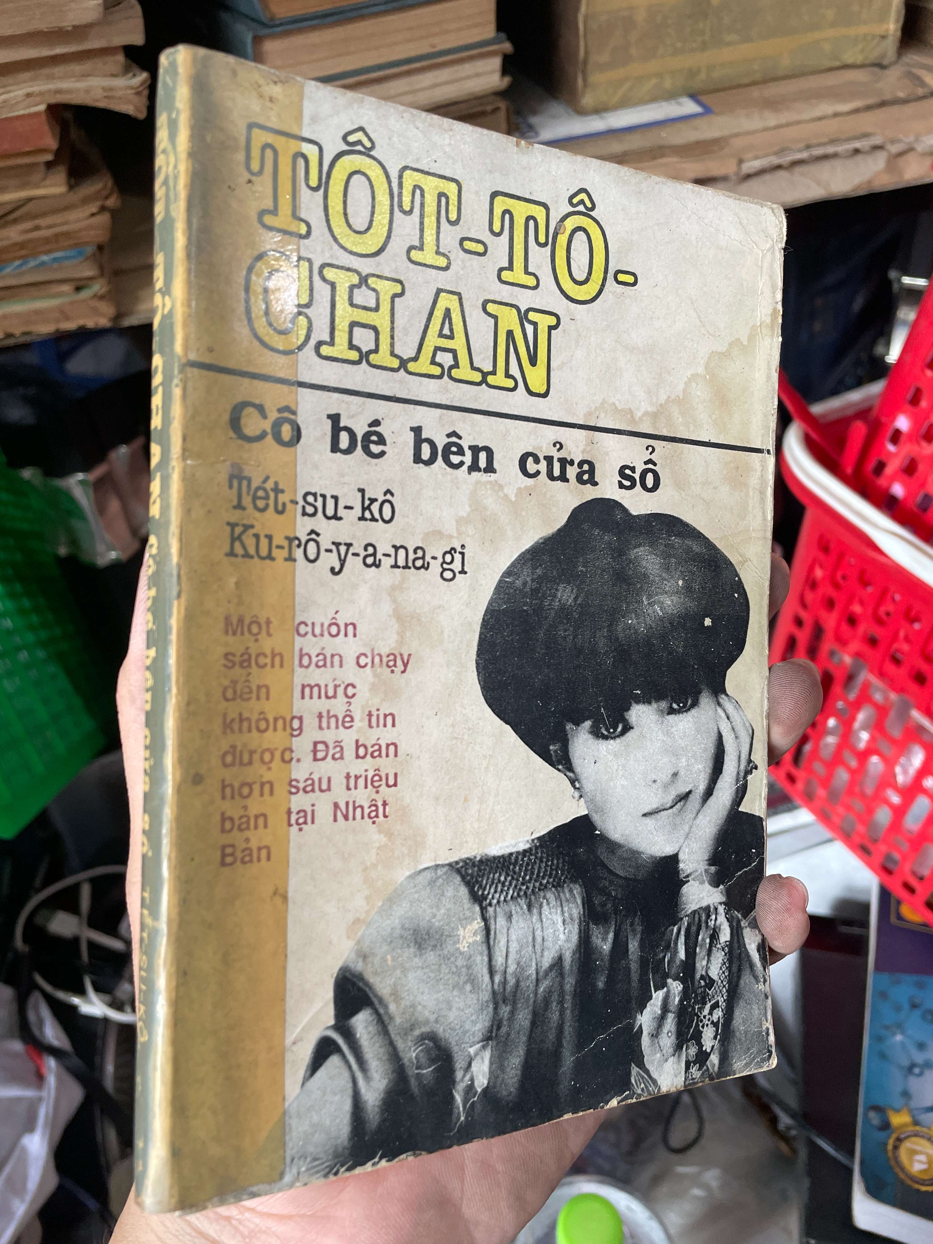 Tôt-tô-chan cô bé bên cửa sổ (Sách văn học) KSX