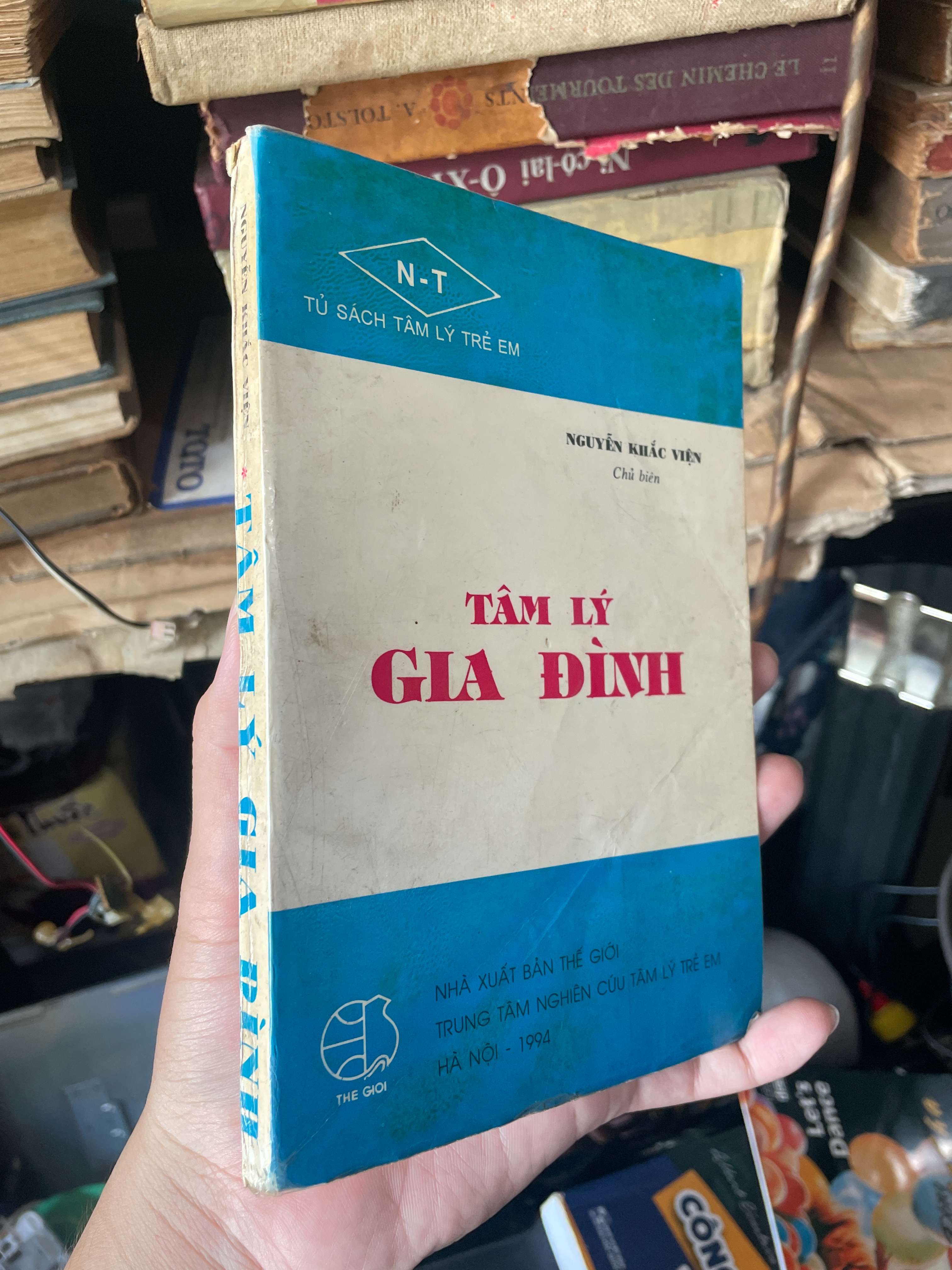 Tâm Lý Gia Đình - Nguyễn Khắc Viện 1994 (Sách tâm lý học - giới tính) KSX