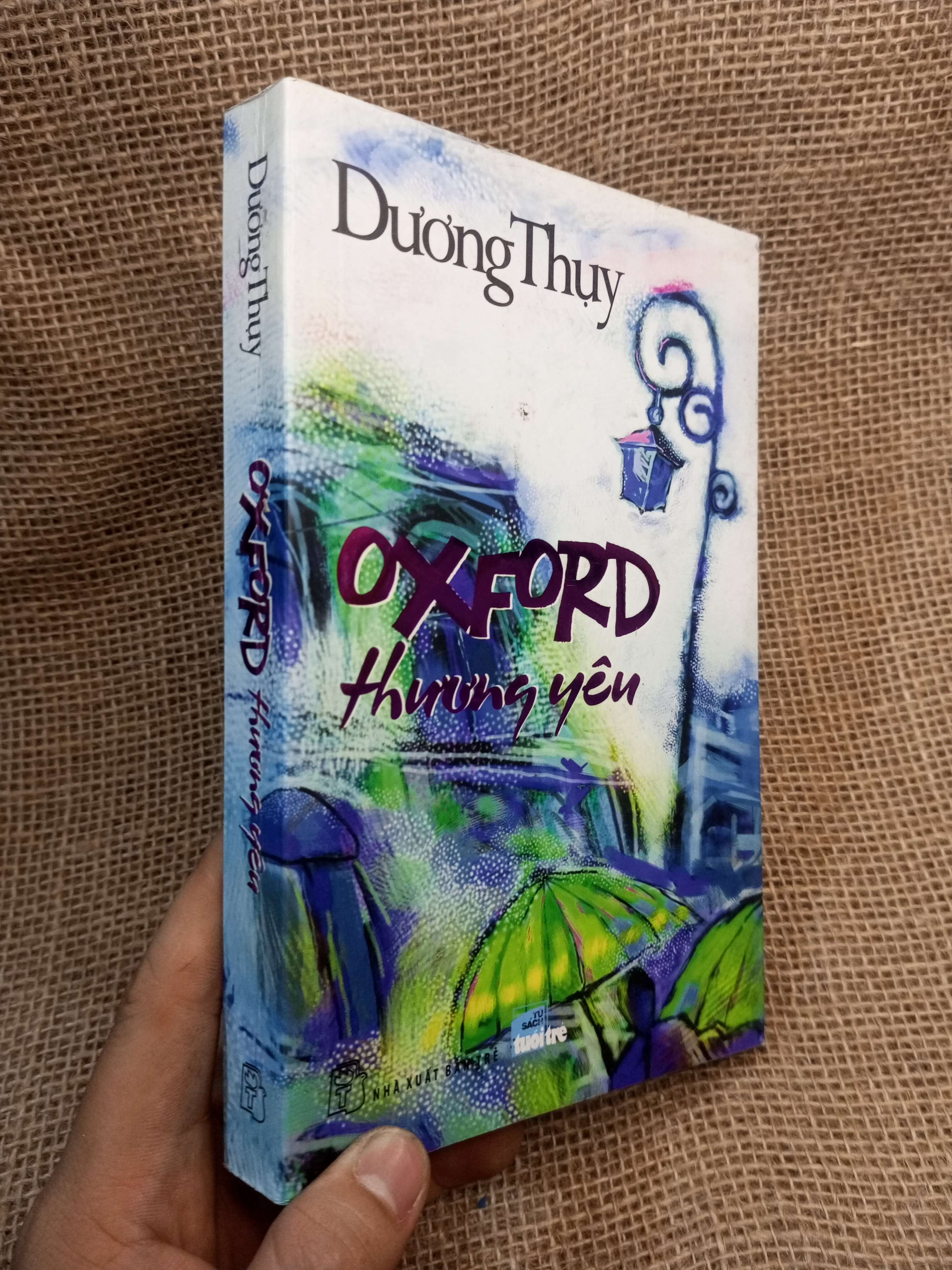Oxford Thương Yêu - Dương Thụy 2014 mới 80% ố (Sách văn học) HLSC