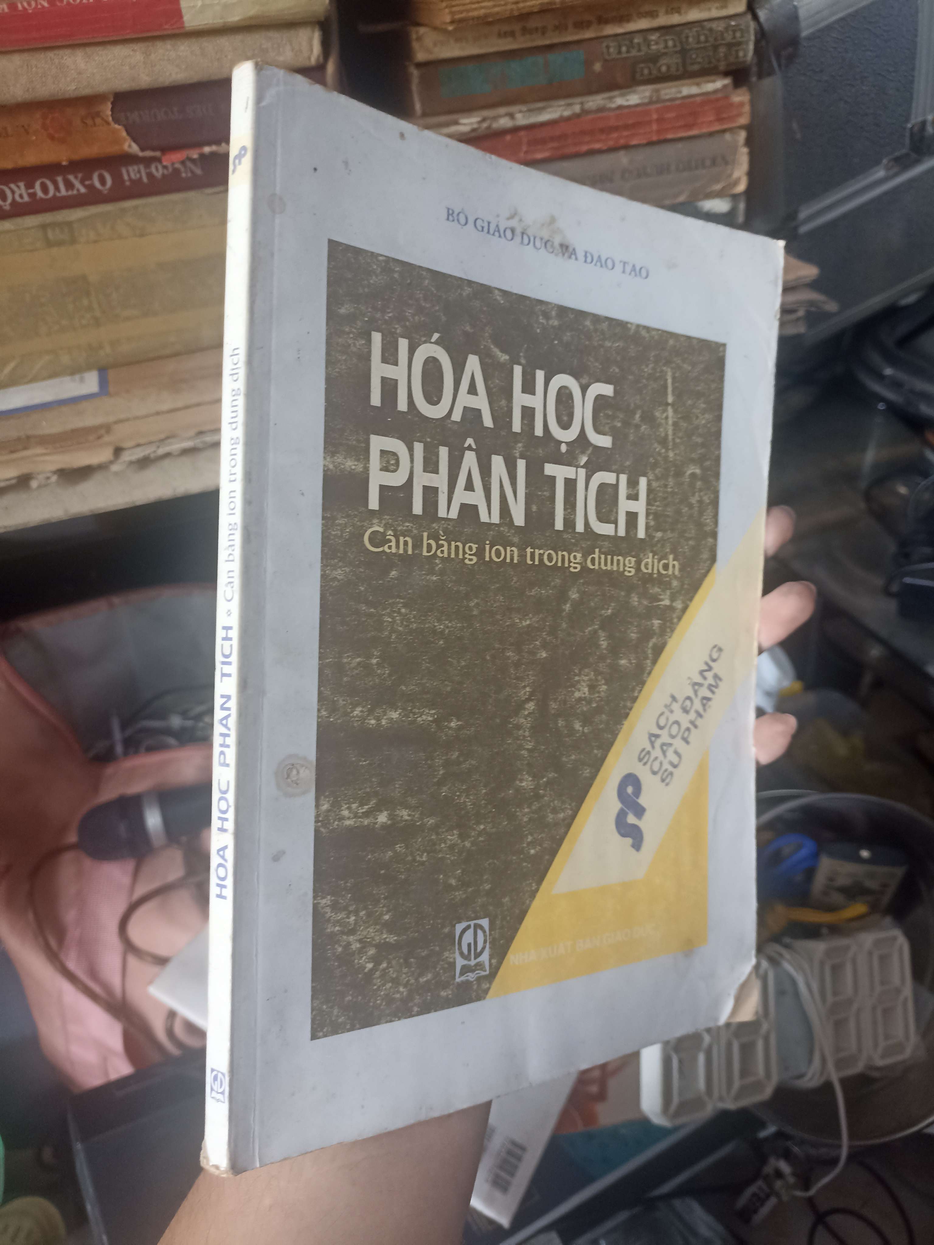 Hóa Học Phân Tích 2001 (Giáo khoa) KSX