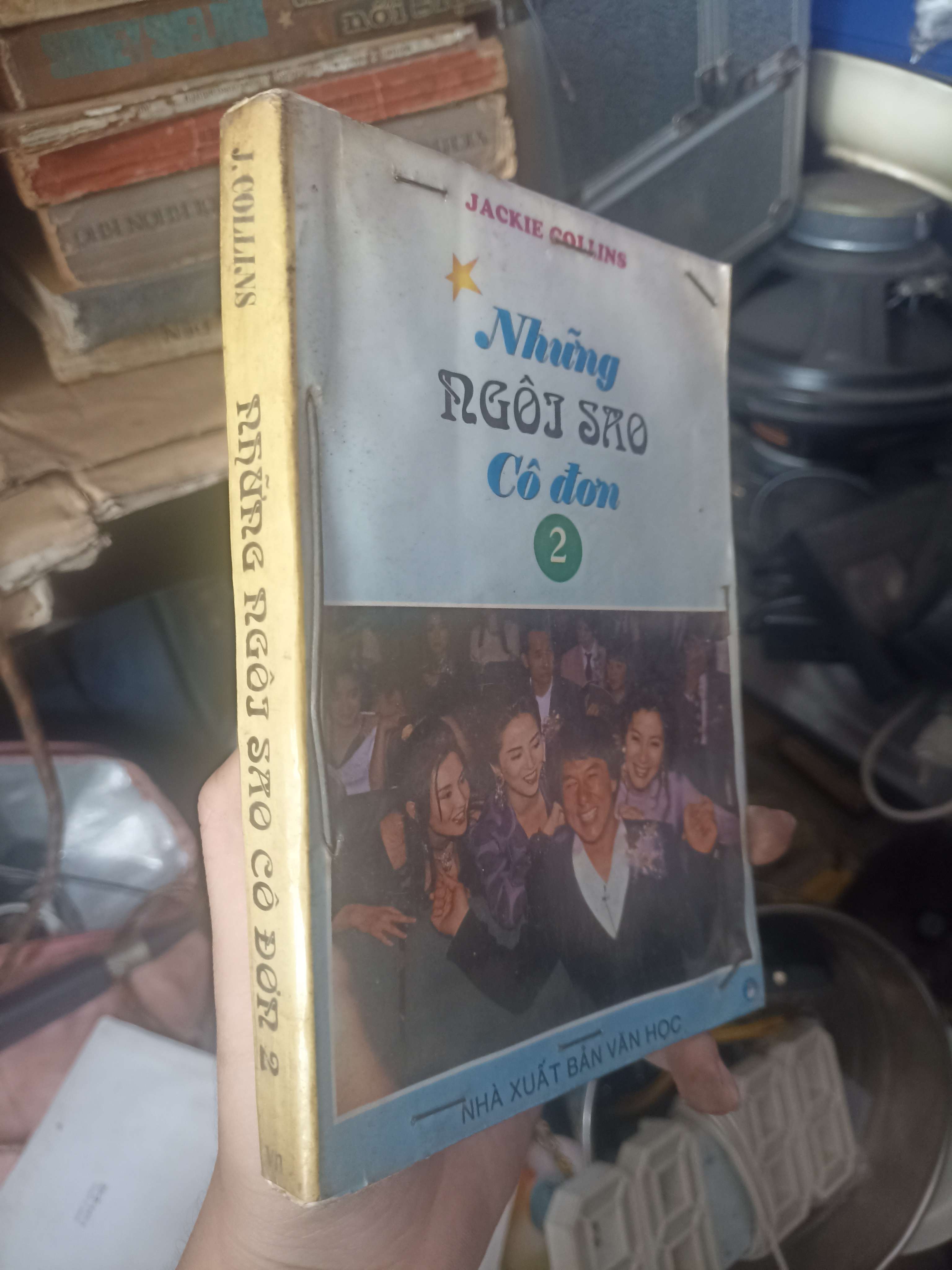 Những Ngôi Sao Cô Đơn (Tập 2) - Jackie Collins 2001 (Sách văn học) KSX