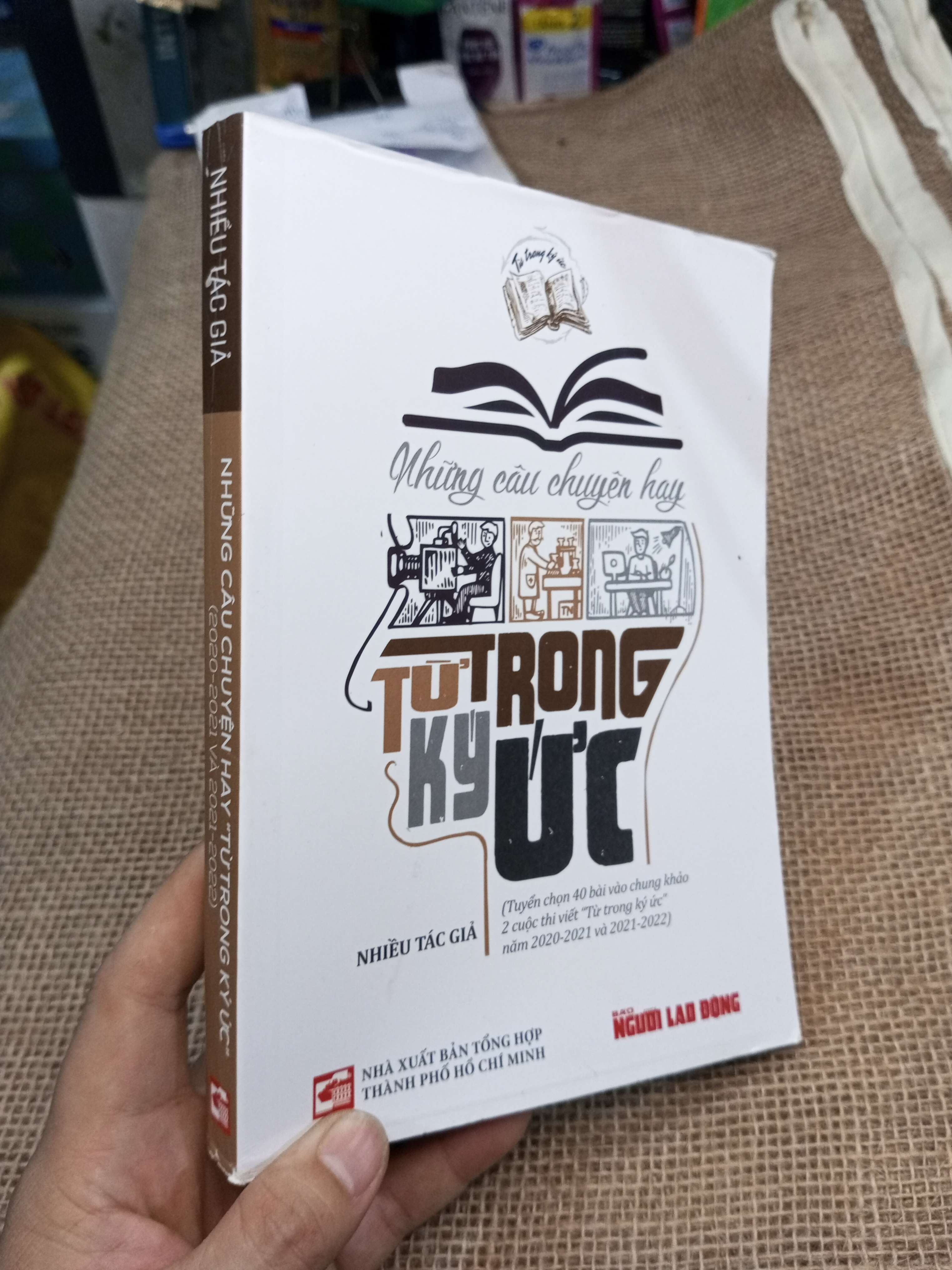 Những Câu Chuyện Hay Từ Trong Ký Ức - Nhiều Tác Giả 2022 mới 90% (Sách văn học) HMT