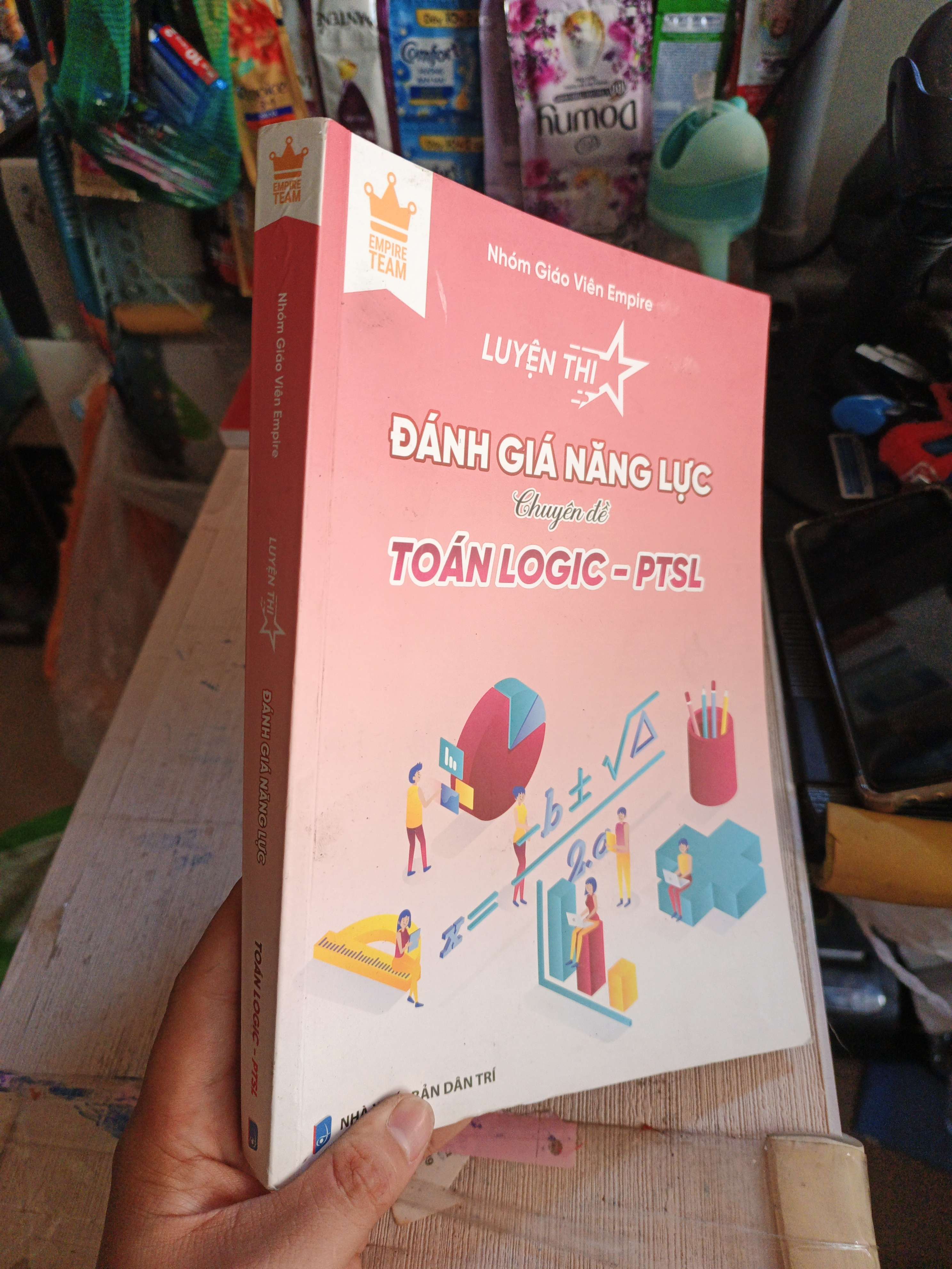 Luyện Thi Đánh Giá Năng Lực Chuyên Đề Toán Logic PTSL - Nhóm Giáo Viên Empire mới 90% (Tham khảo - luyện thi) HLSC