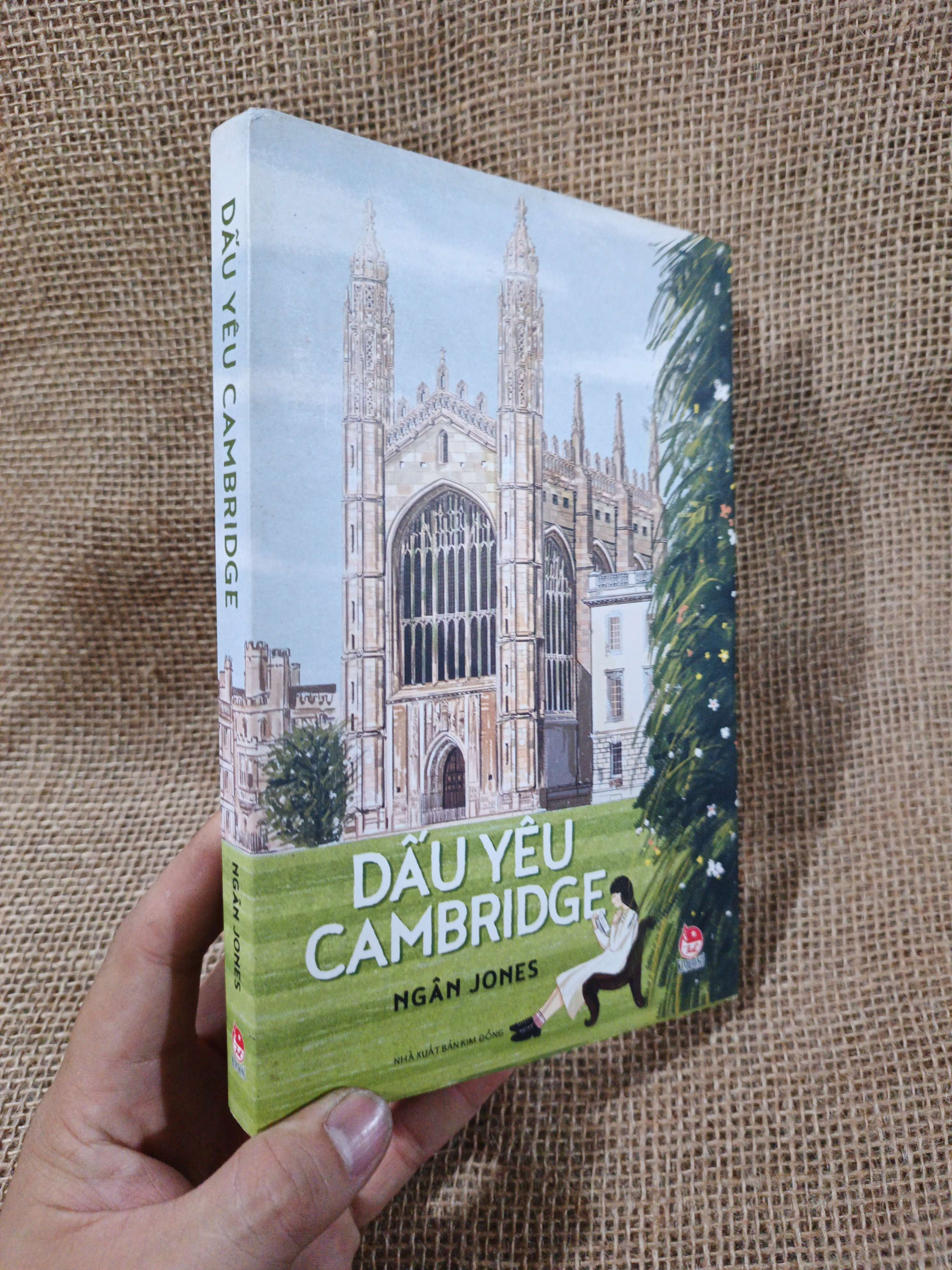 Dấu Yêu Cambridge - Ngân Jones 2020 mới 90% (Sách văn học) HMT