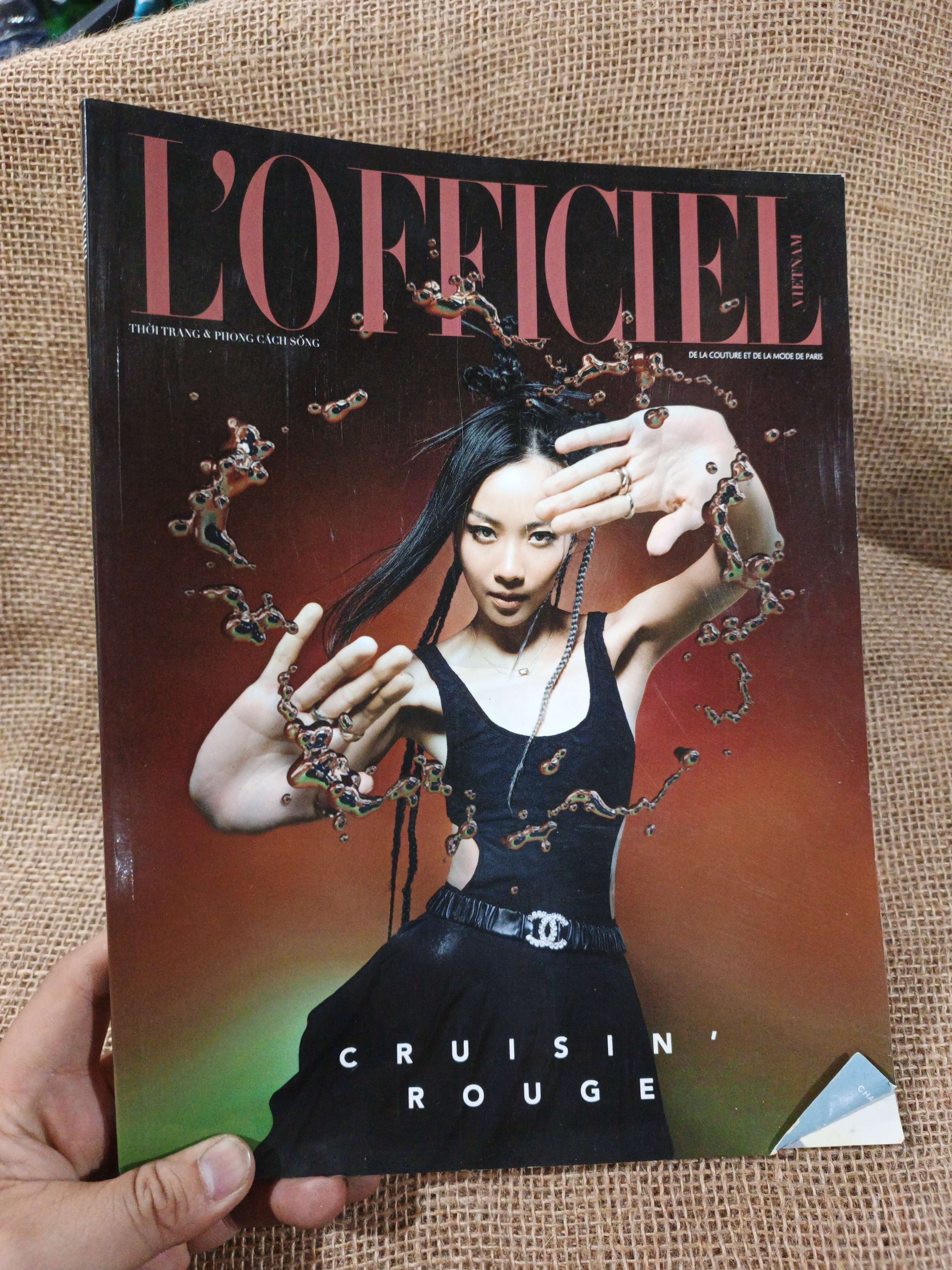 L'Officiel Vietnam - Cruisin' Rouge mới 90% (Tạp chí) HMT