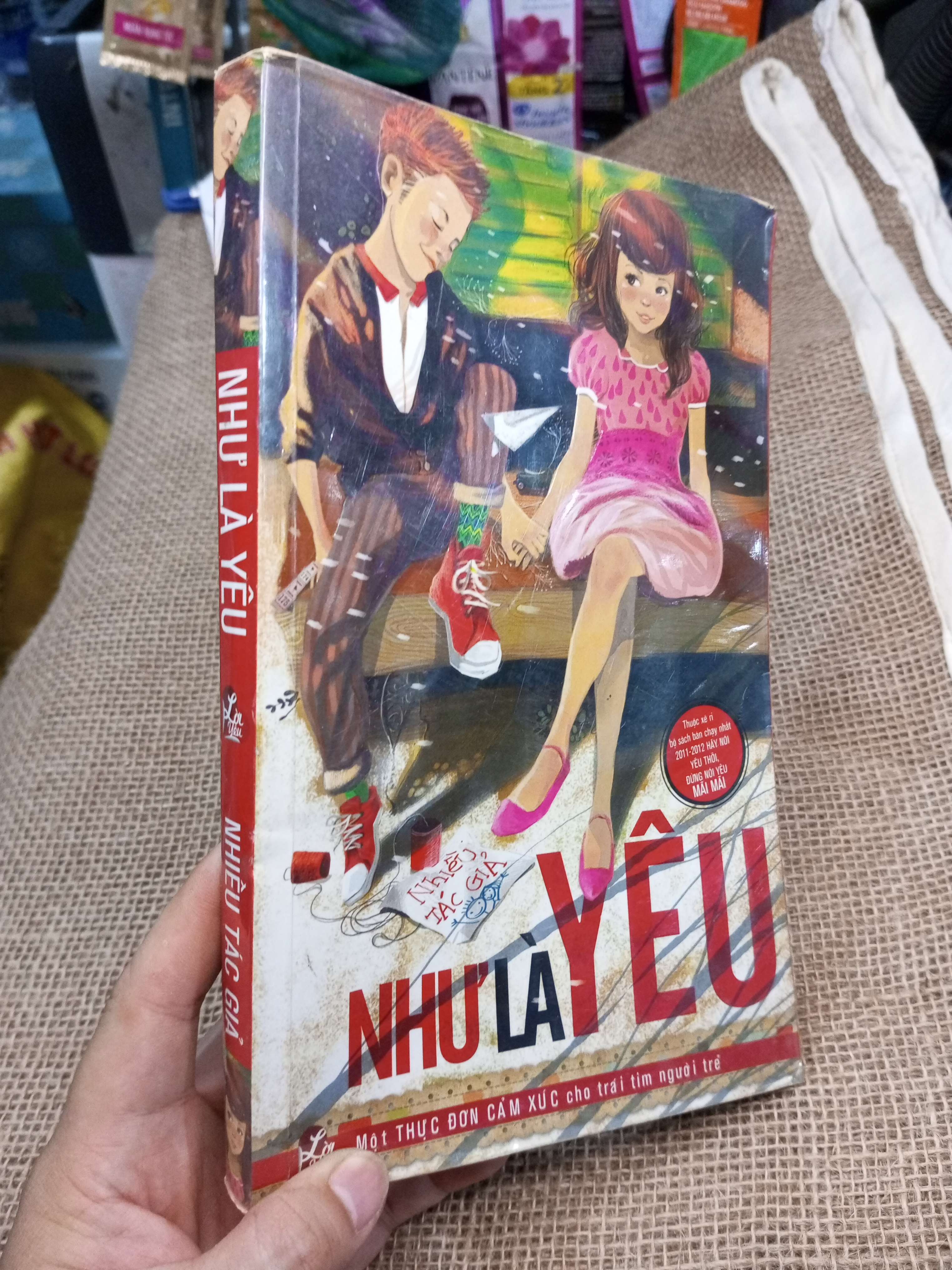 Như Là Yêu - Nhiều Tác Giả 2012 mới 80% ố (Sách văn học) HMT