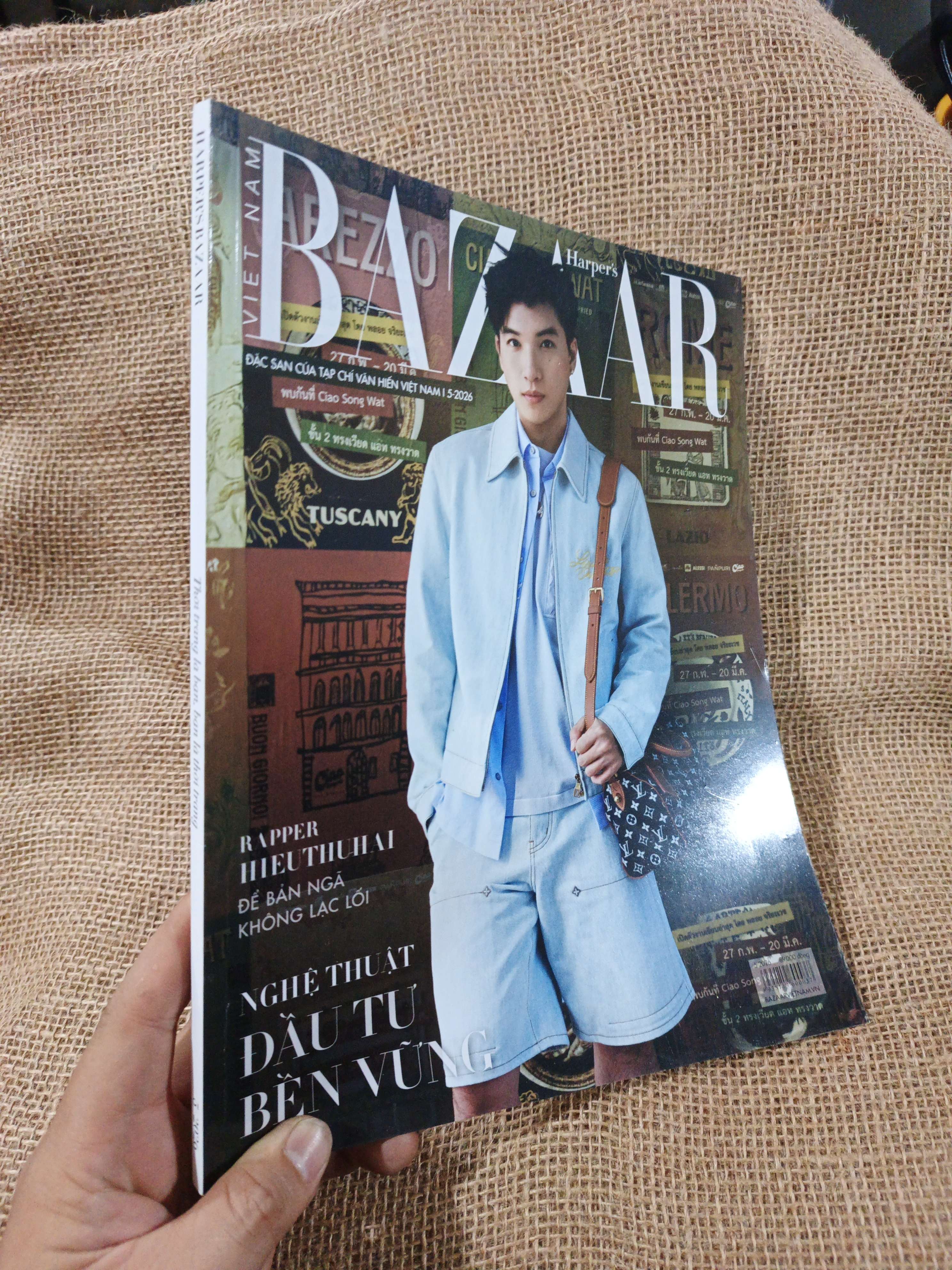 Harper's Bazaar Việt Nam Đặc San Của Tạp Chí Văn Hiến Việt Nam Rapper Hieuthuhai Nghệ Thuật Đầu Tư Bền Vững mới 90% (Tạp chí) HMT