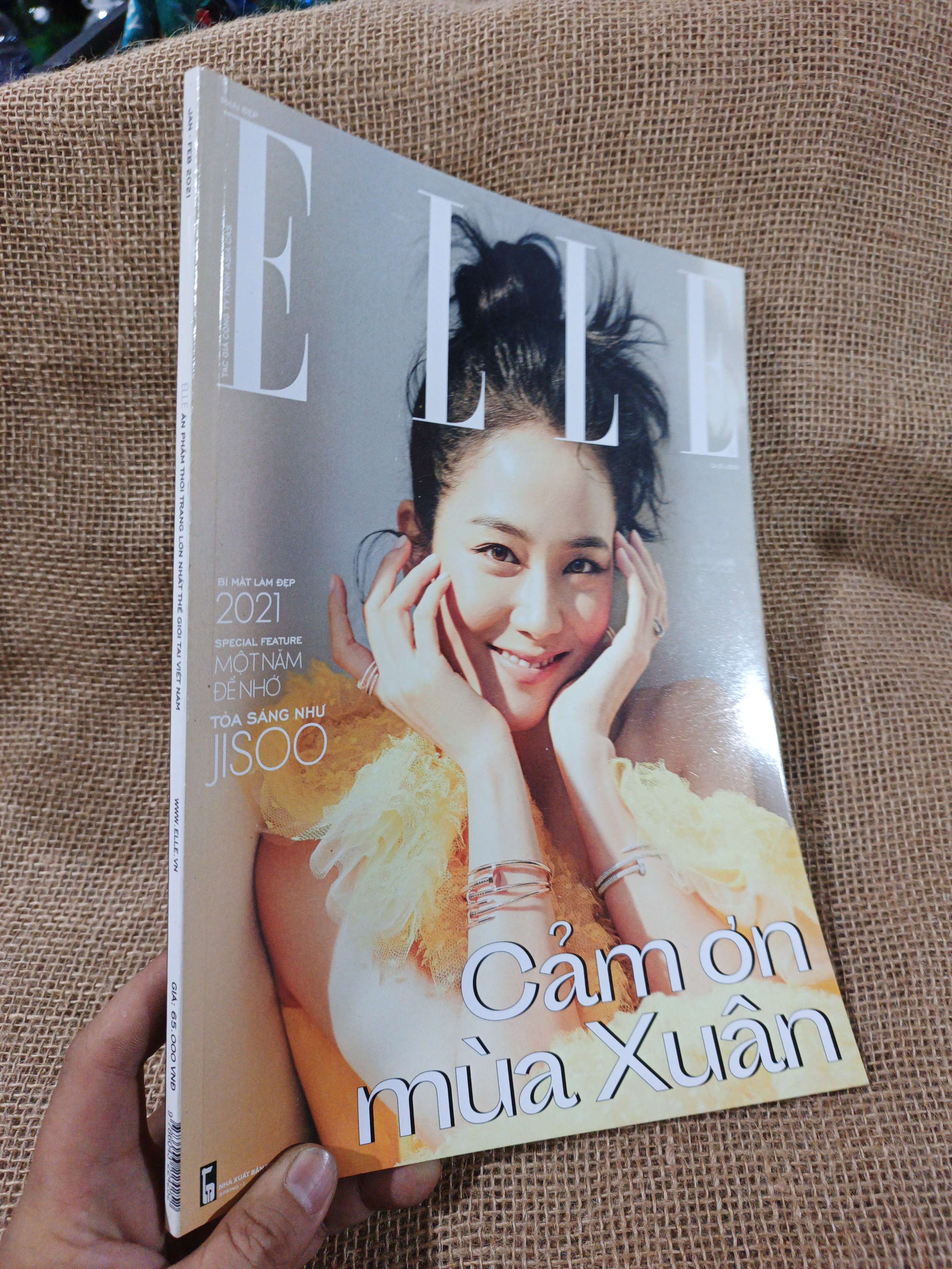 Phái Đẹp Elle Việt Nam - Bí Mật Làm Đẹp 2021 Một Năm Để Nhớ Tỏa Sáng Như Jisoo - Cảm Ơn Mùa Xuân mới 90% (Tạp chí) HMT