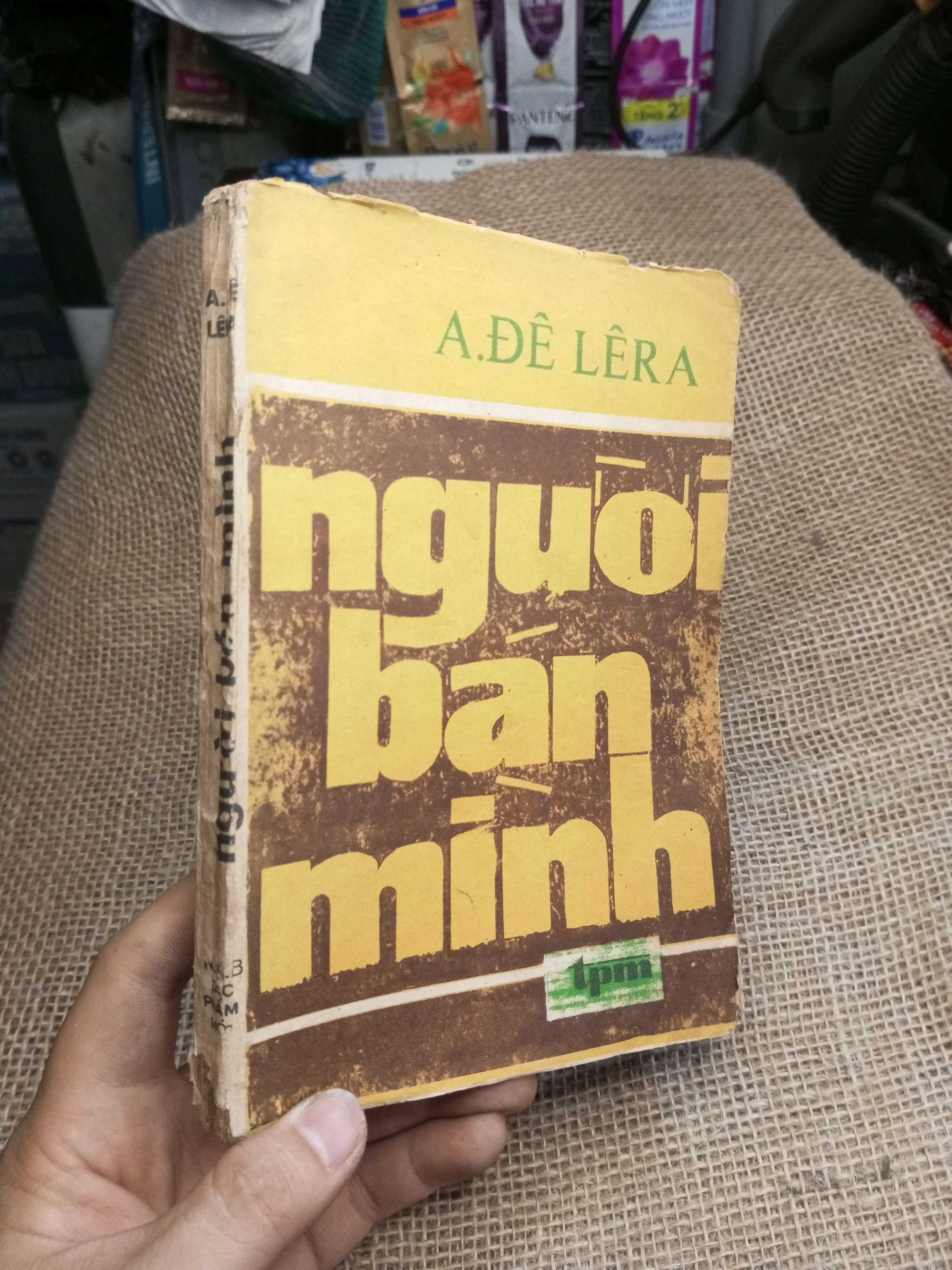 Người Bán Mình - A. Đê Lêra 1986 mới 80% ố (Tiểu Thuyết) HLSC