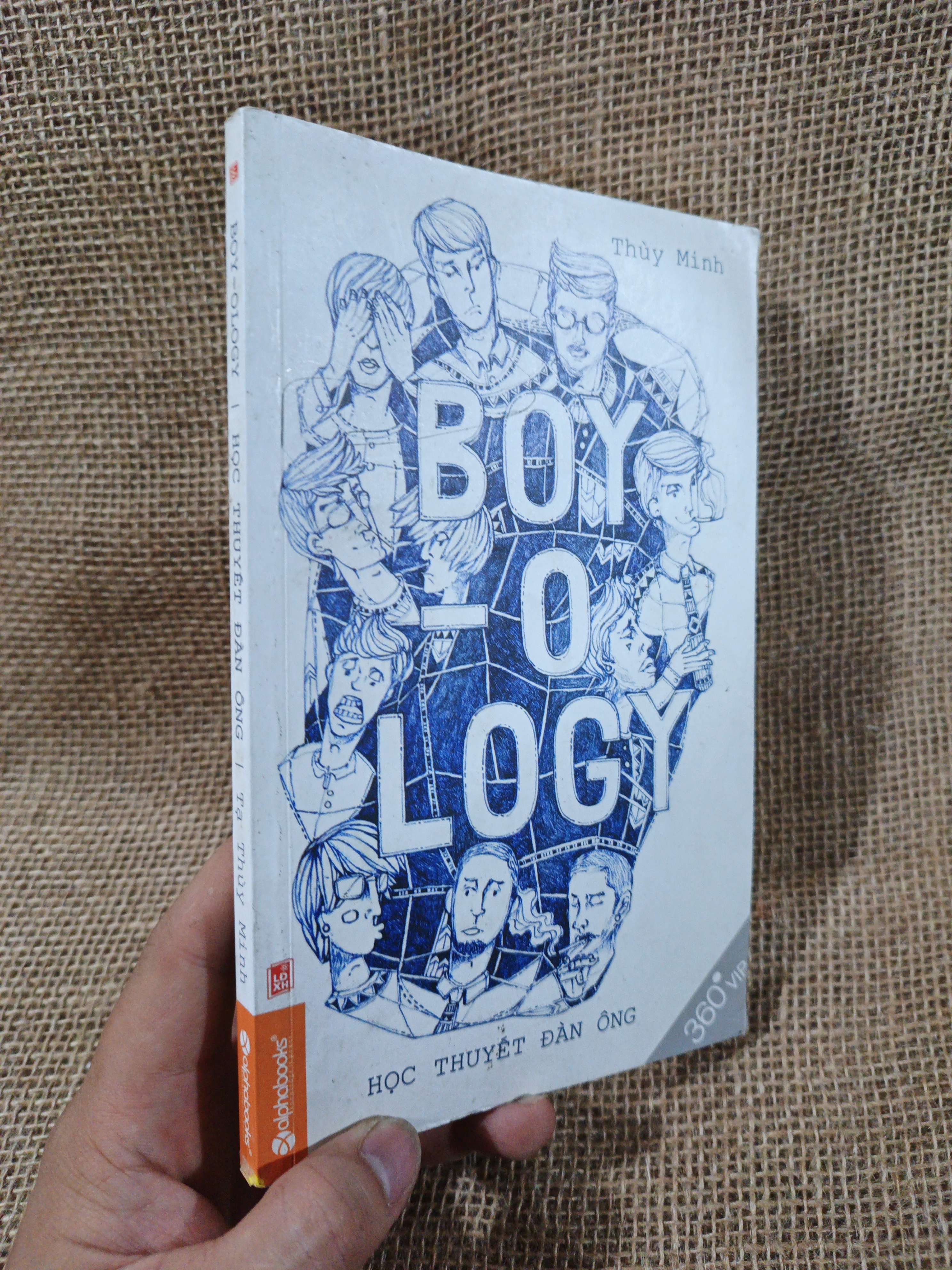 Boy-O-Logy Học Thuyết Đàn Ông - Thủy Minh 2014 mới 80% ố bẩn (Sách văn học) HMT