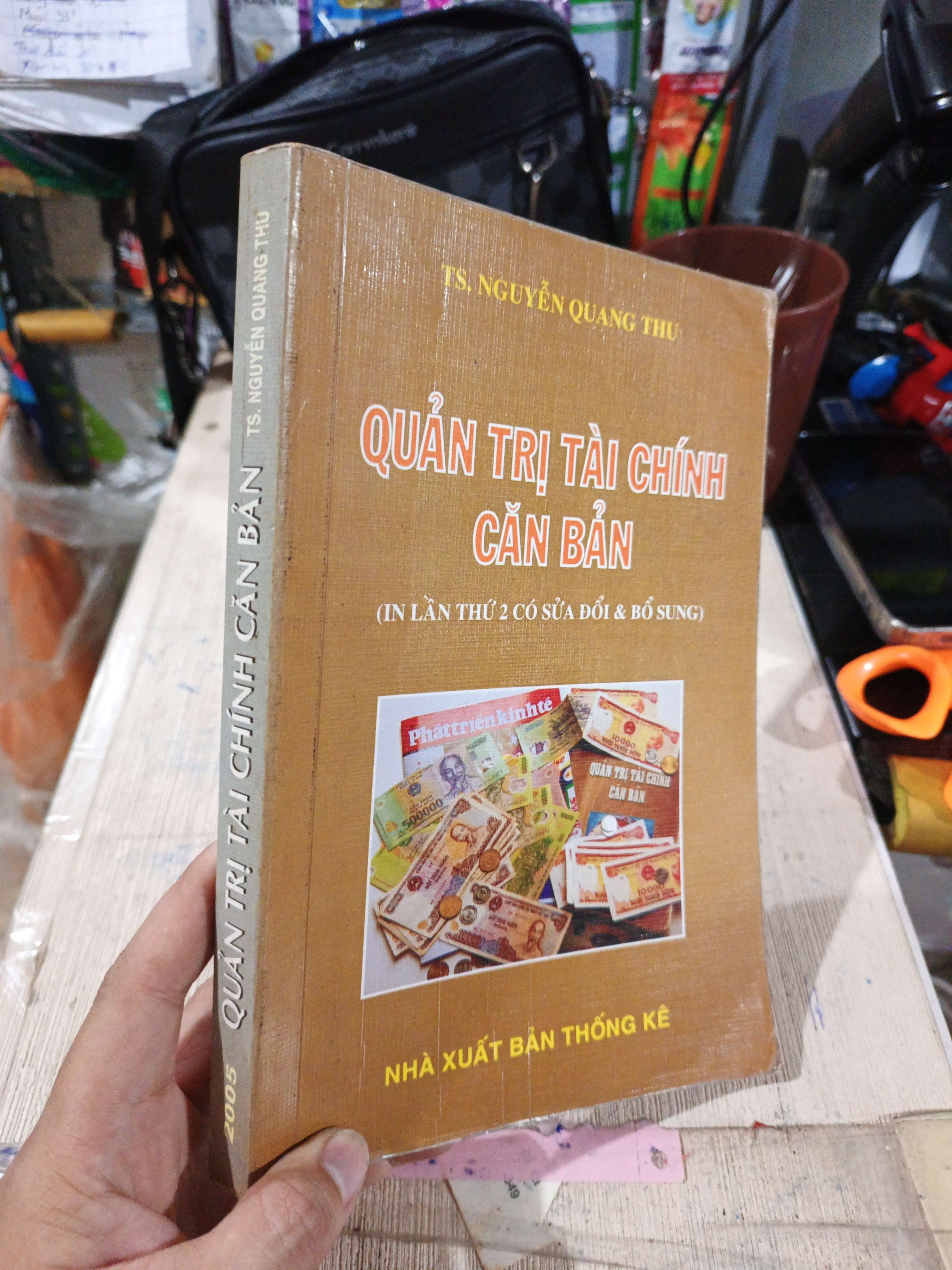 Quản Trị Tài Chính Căn Bản - Nguyễn Quang Thu 2005 mới 80% ố (Quản trị - lãnh đạo) HLSC